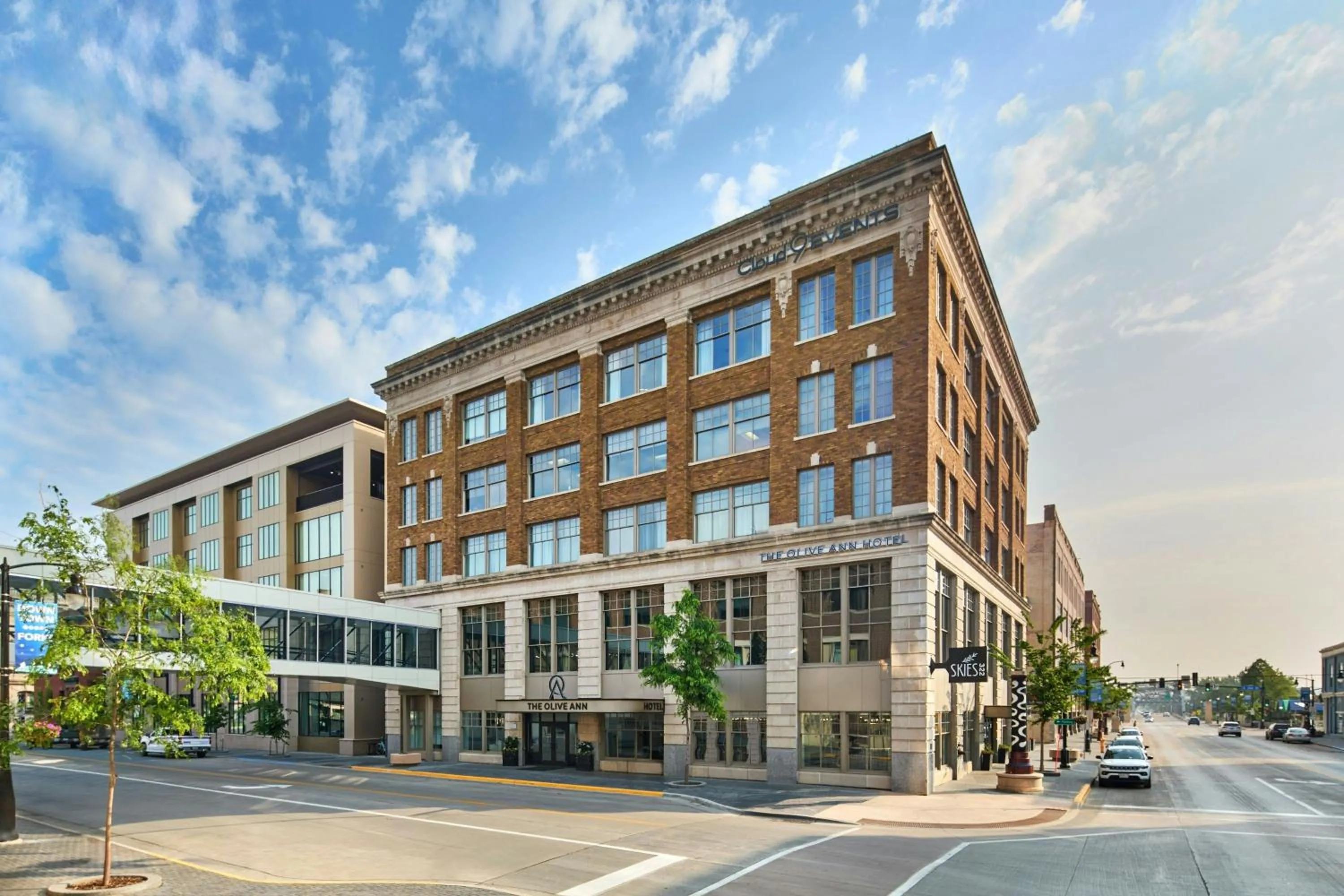 Property building in The Olive Ann Hotel, Grand Forks, a Tribute Portfolio Hotel