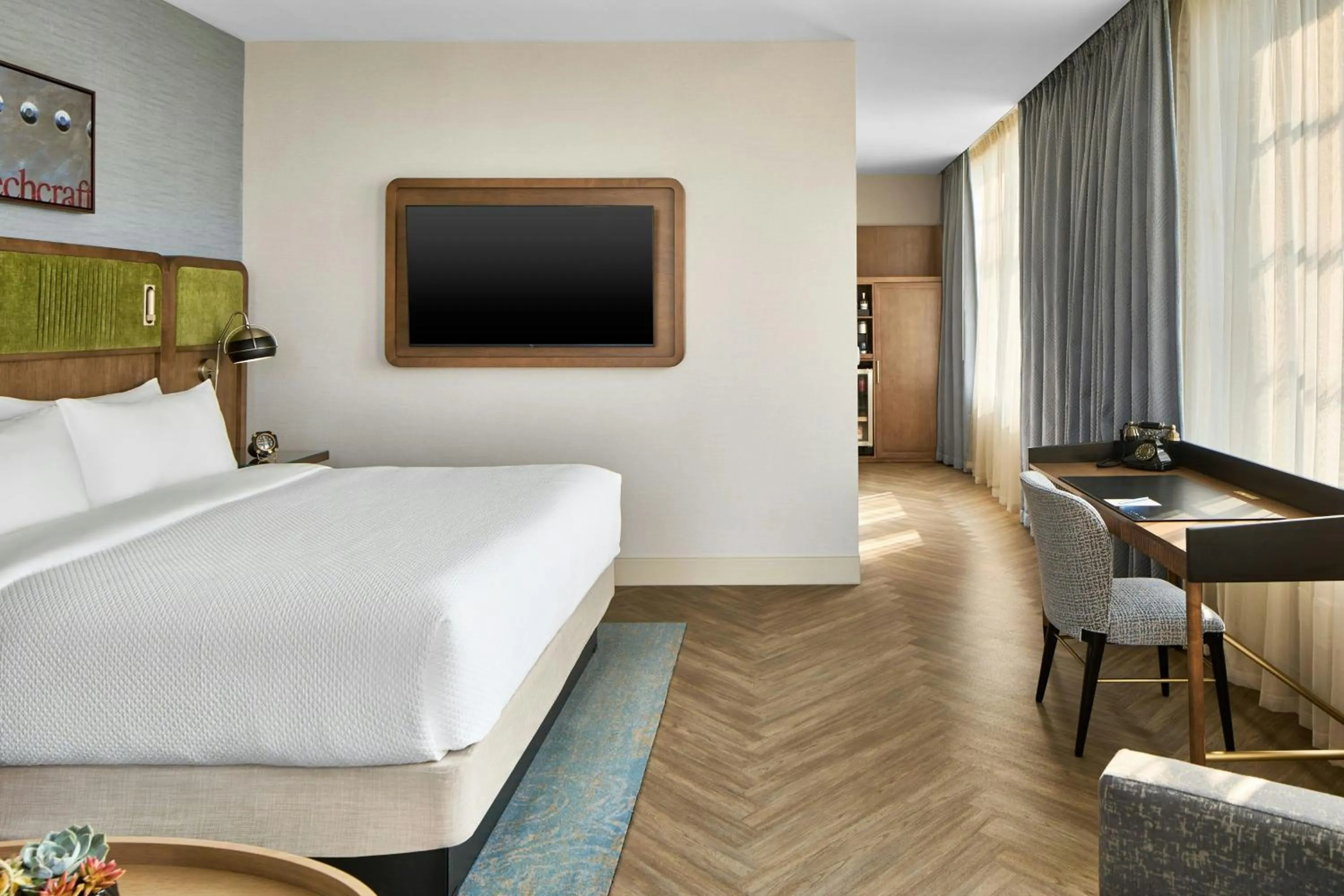 Bedroom, Bed in The Olive Ann Hotel, Grand Forks, a Tribute Portfolio Hotel