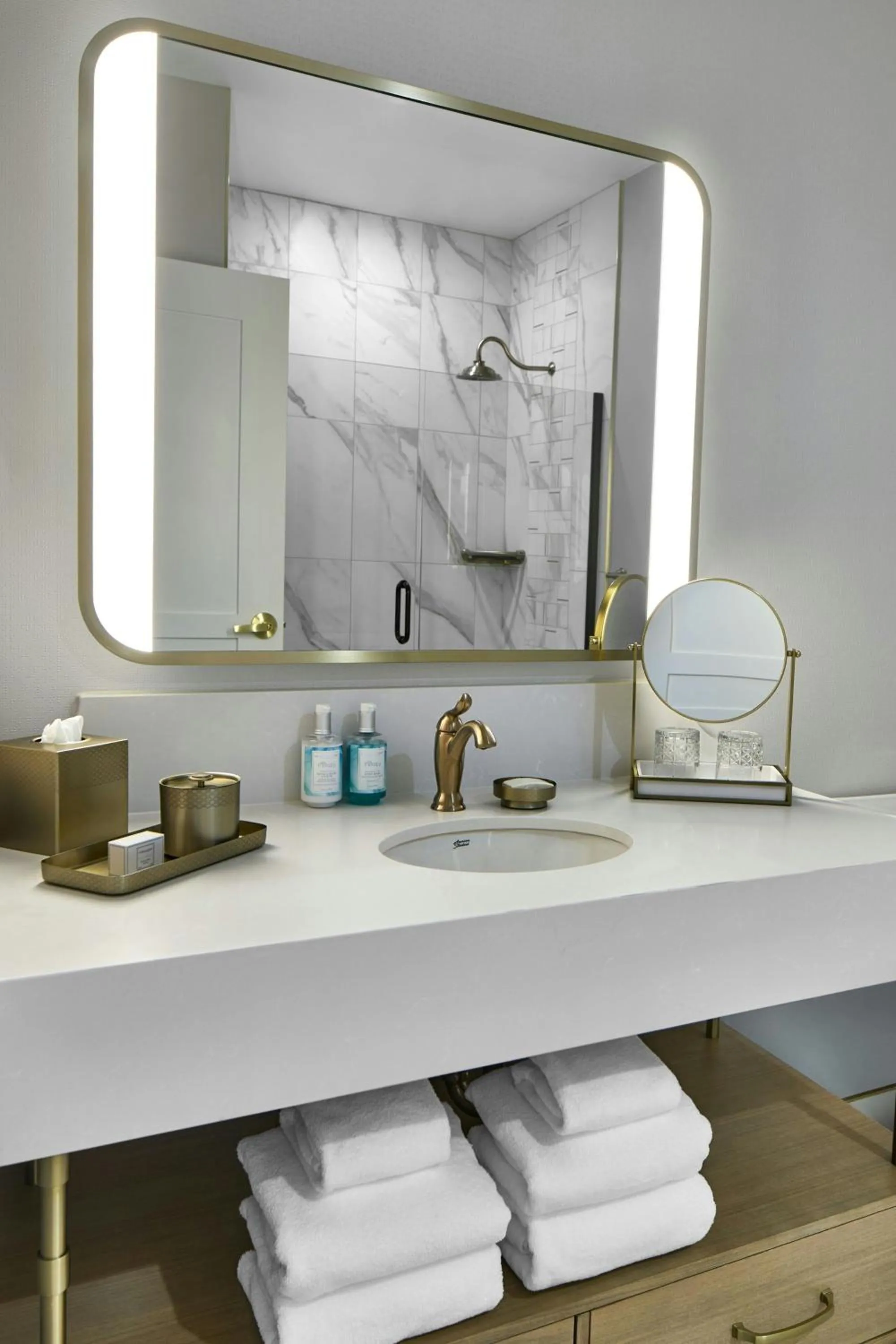 Bathroom in The Olive Ann Hotel, Grand Forks, a Tribute Portfolio Hotel