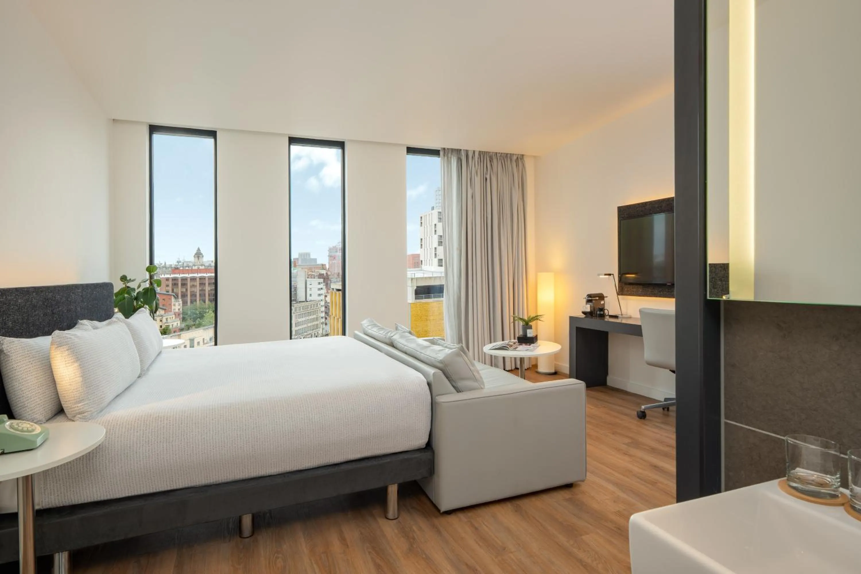 Bed in INNSiDE by Meliá Manchester