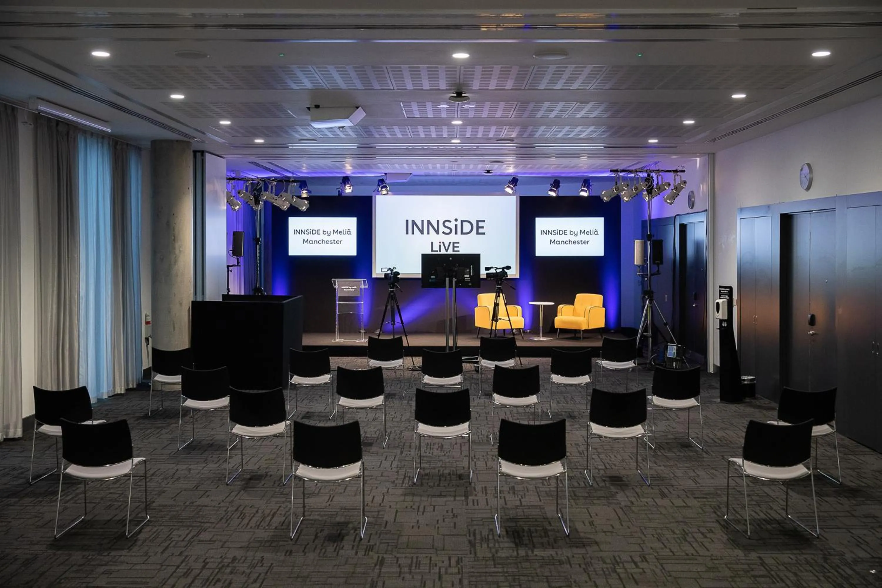 Meeting/conference room in INNSiDE by Meliá Manchester