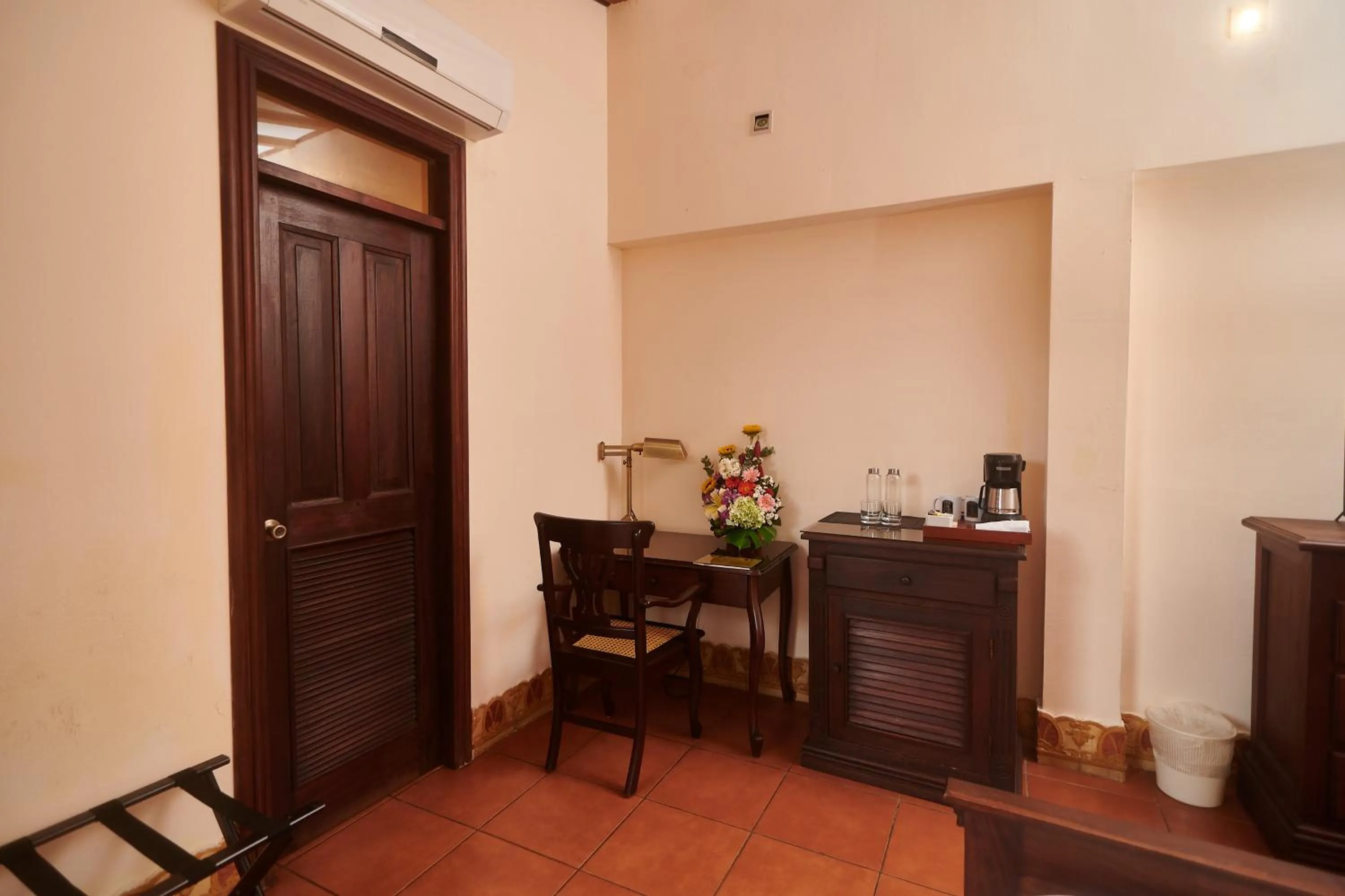 Hotel Plaza Colon - Granada Nicaragua