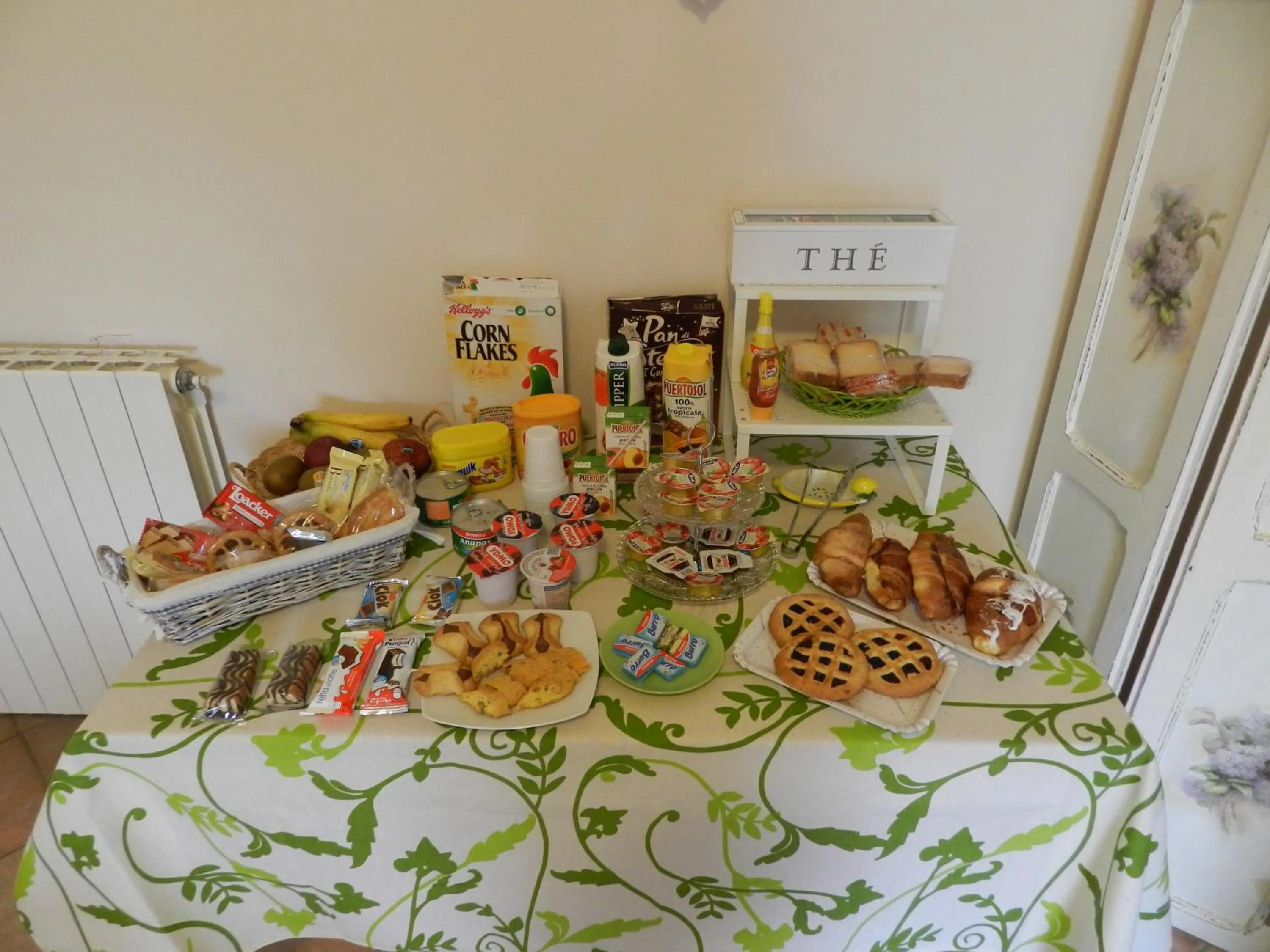 Food and drinks in B&B Villa Maria