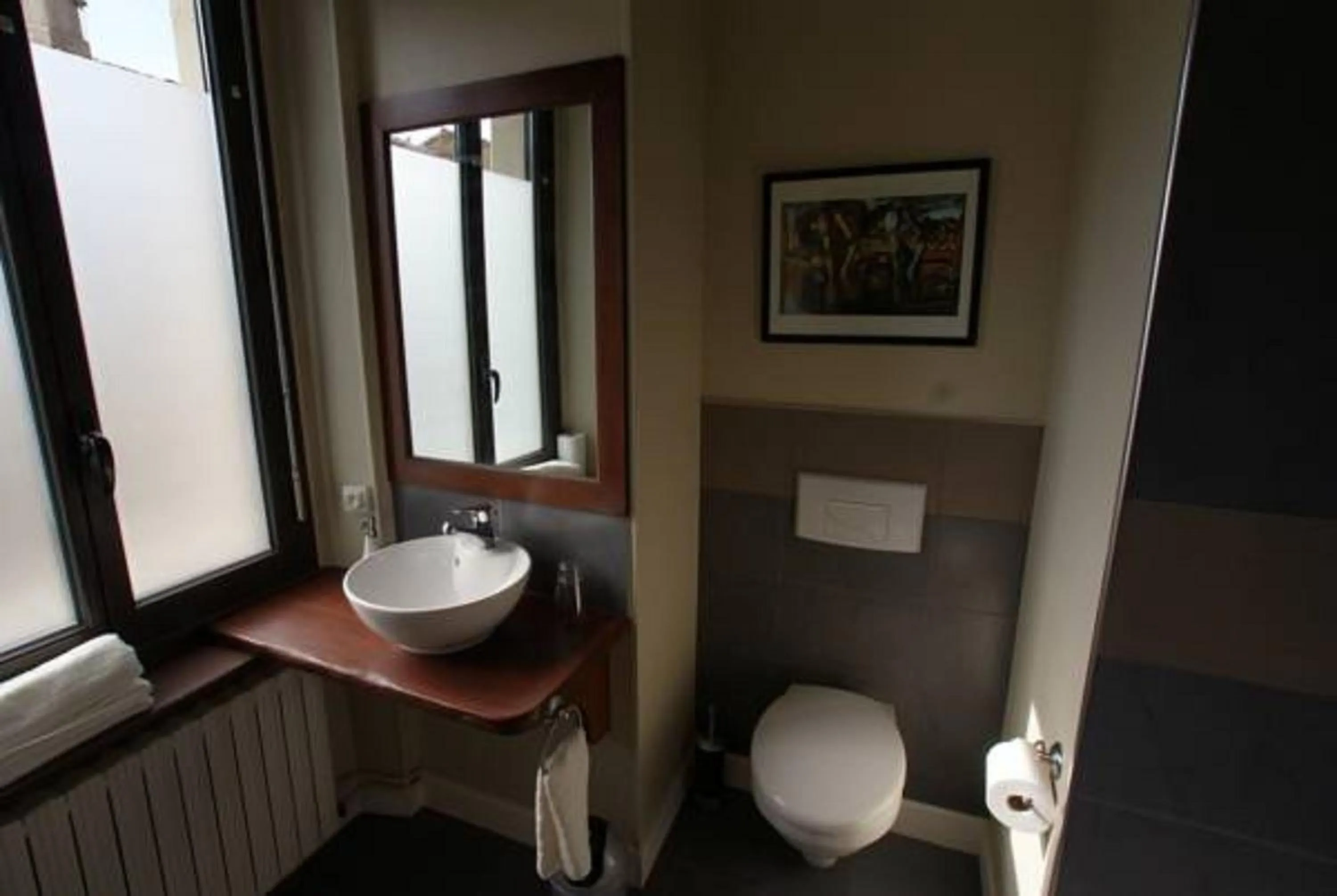 Bathroom in Carcassonne Guesthouse