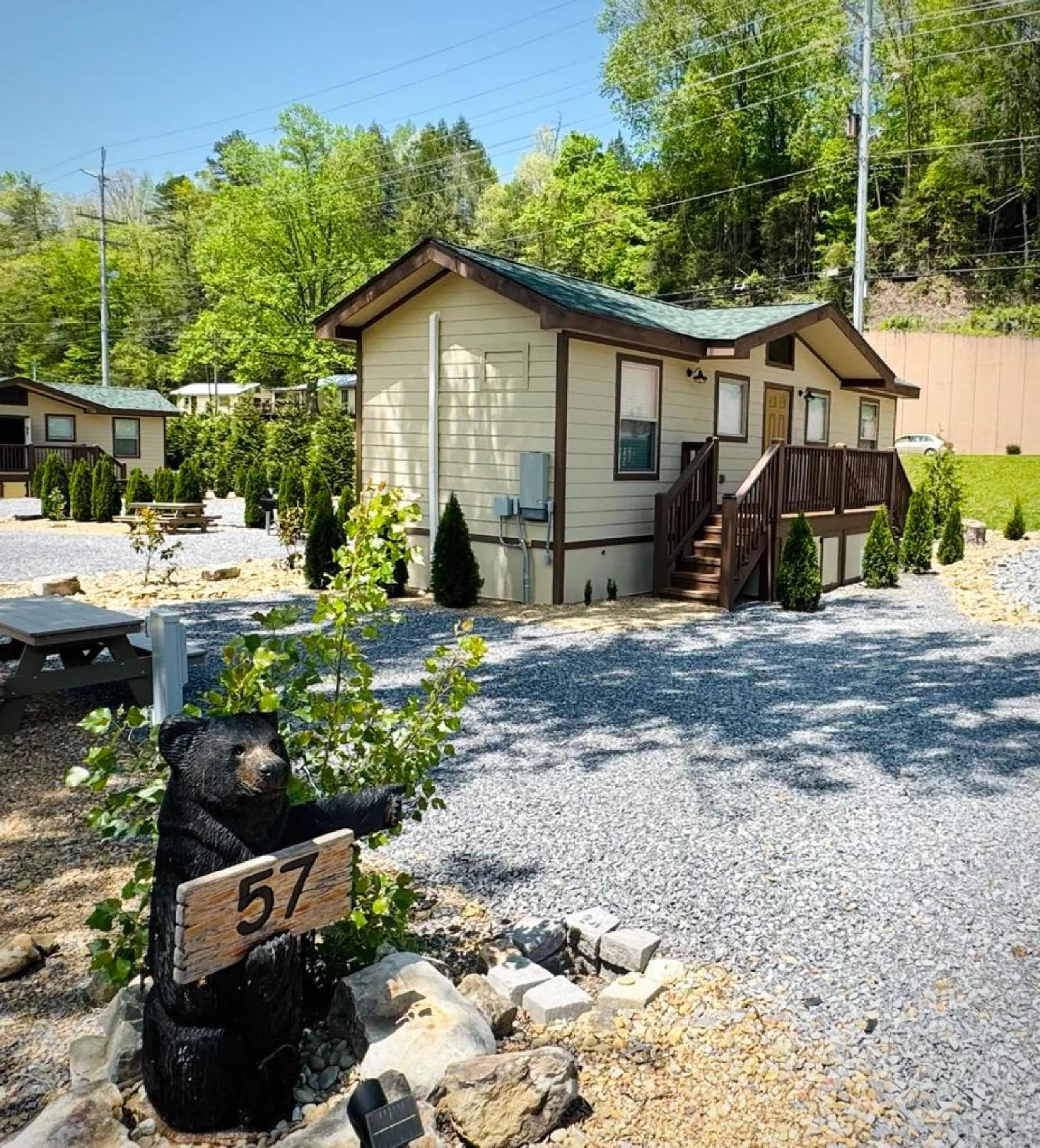 Property building in Dudley Creek RV Resort