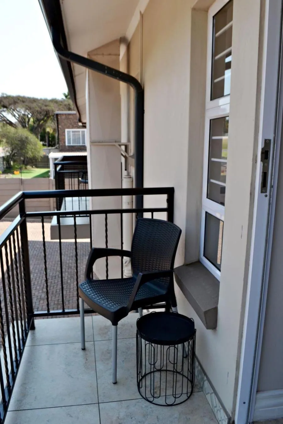 Patio in Bokmakierie Gastehuis Emalahleni Pty Ltd
