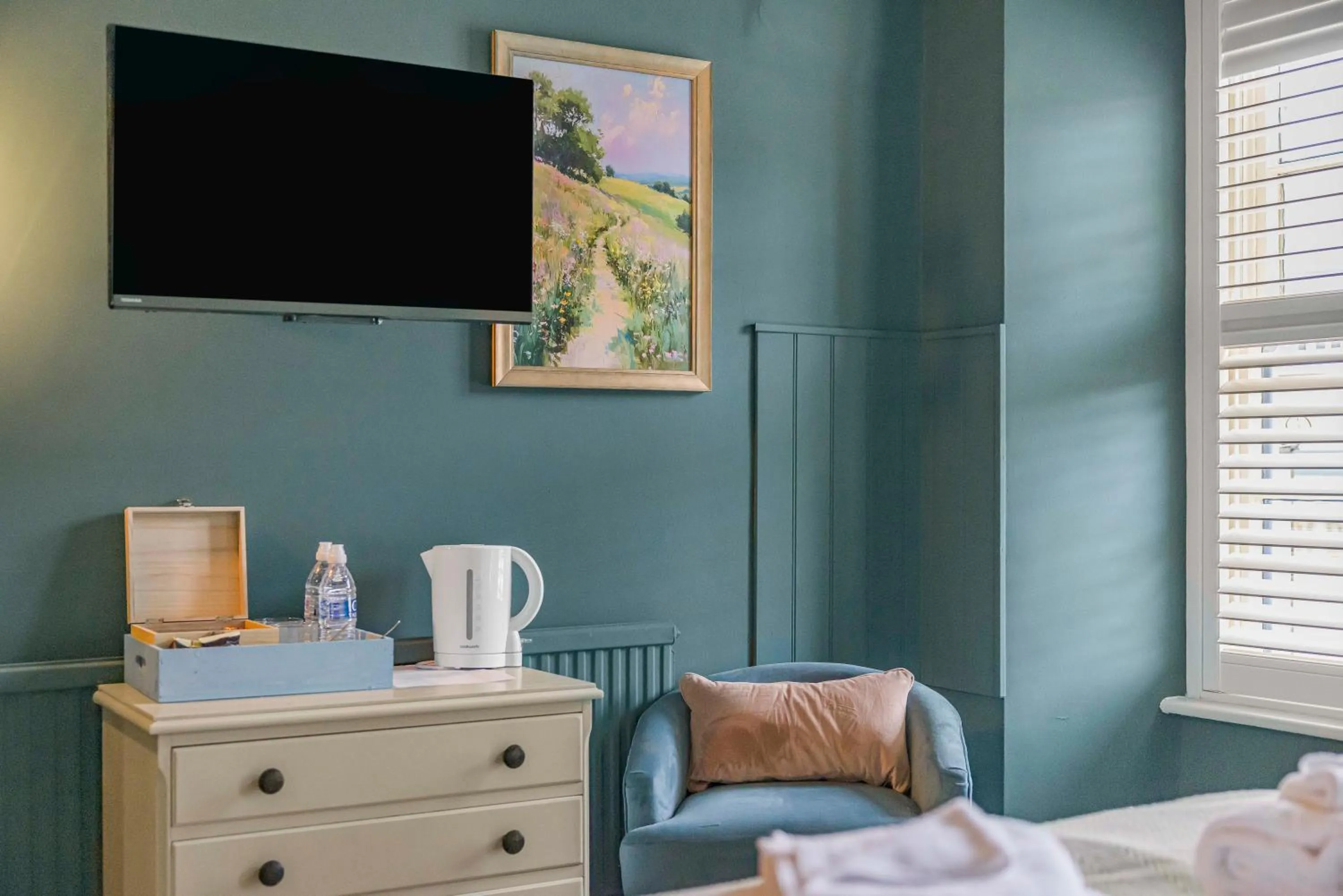 Bed in The Golden Pheasant Inn