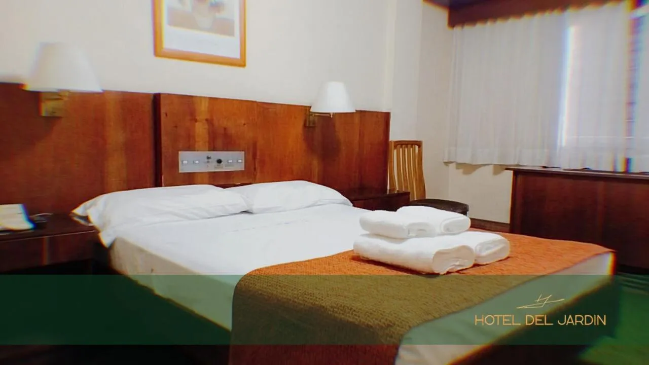 Bed in Hotel del Jardín