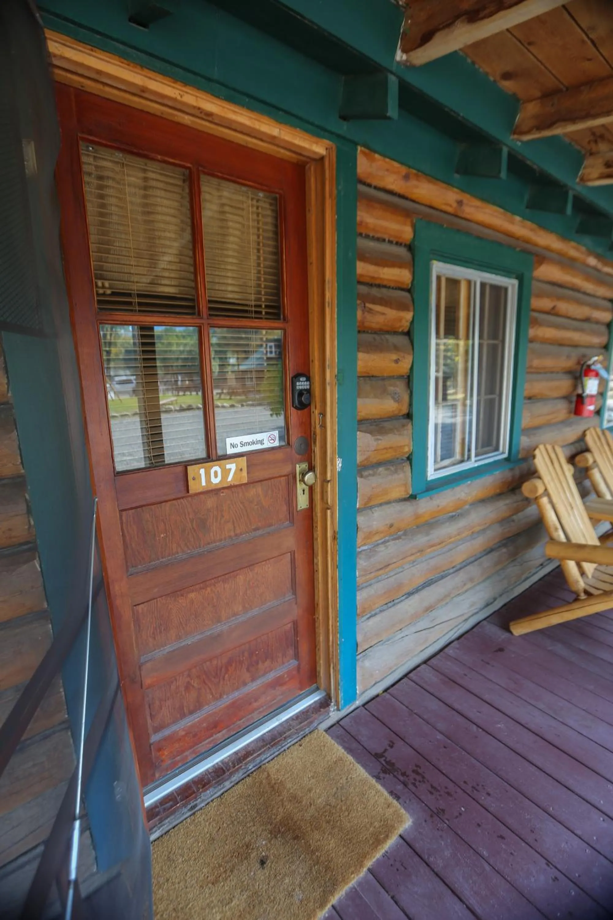 Patio in Chinook Winds Lodge