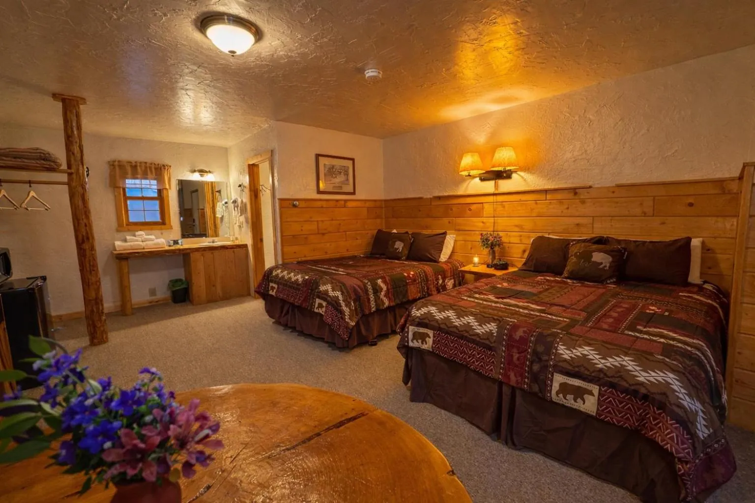 Bed in Chinook Winds Lodge