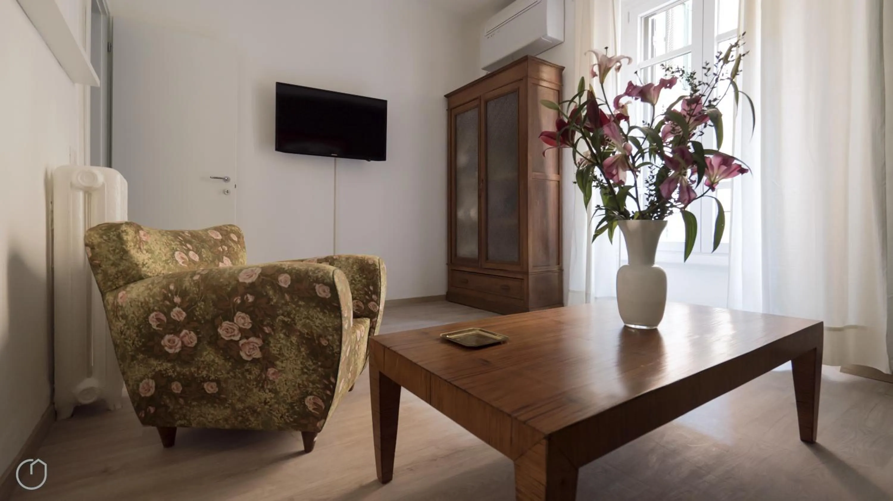 Living room in Italianway Easy - Melzo 12