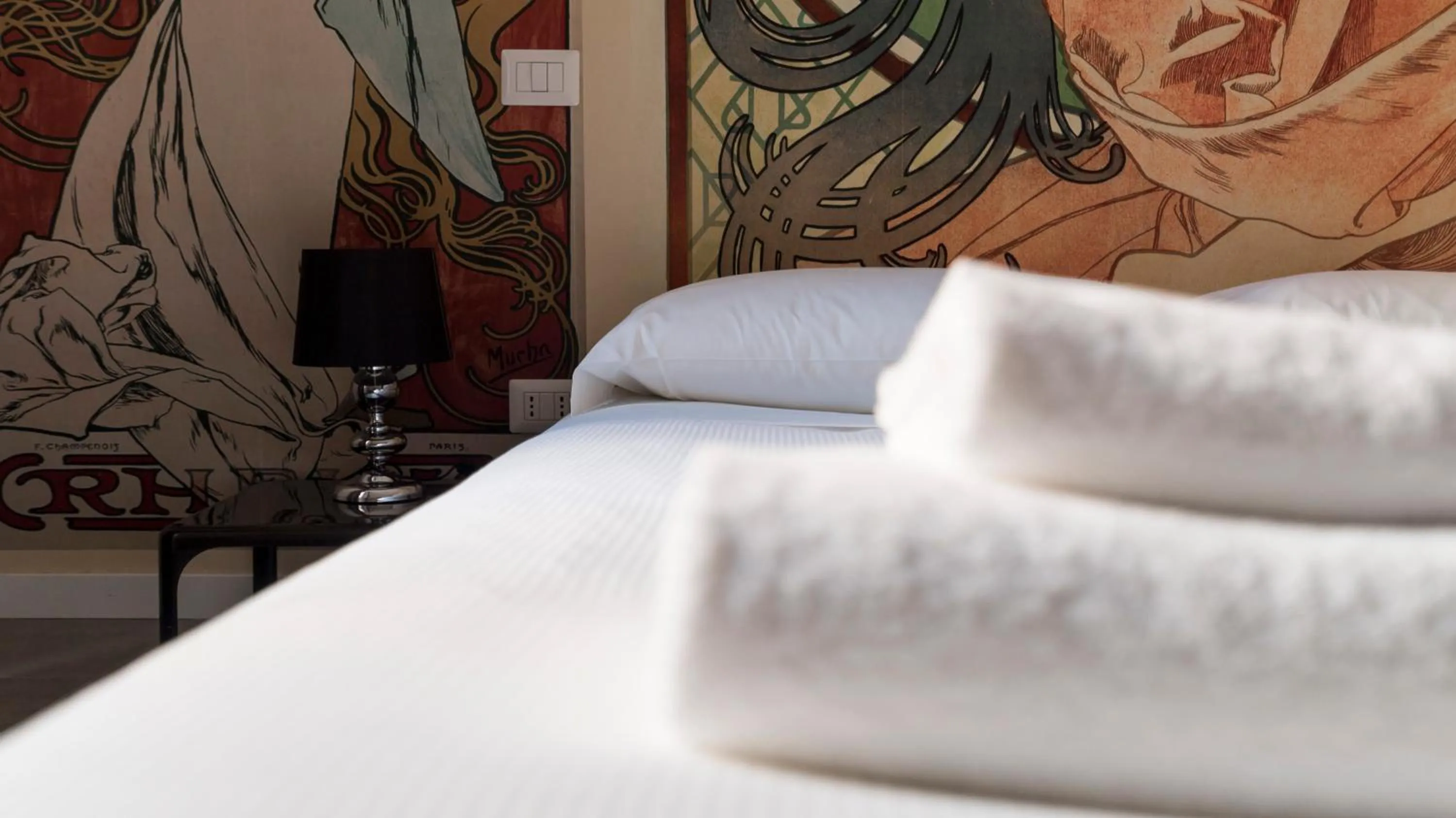 Decorative detail, Bed in Italianway Easy - Melzo 12