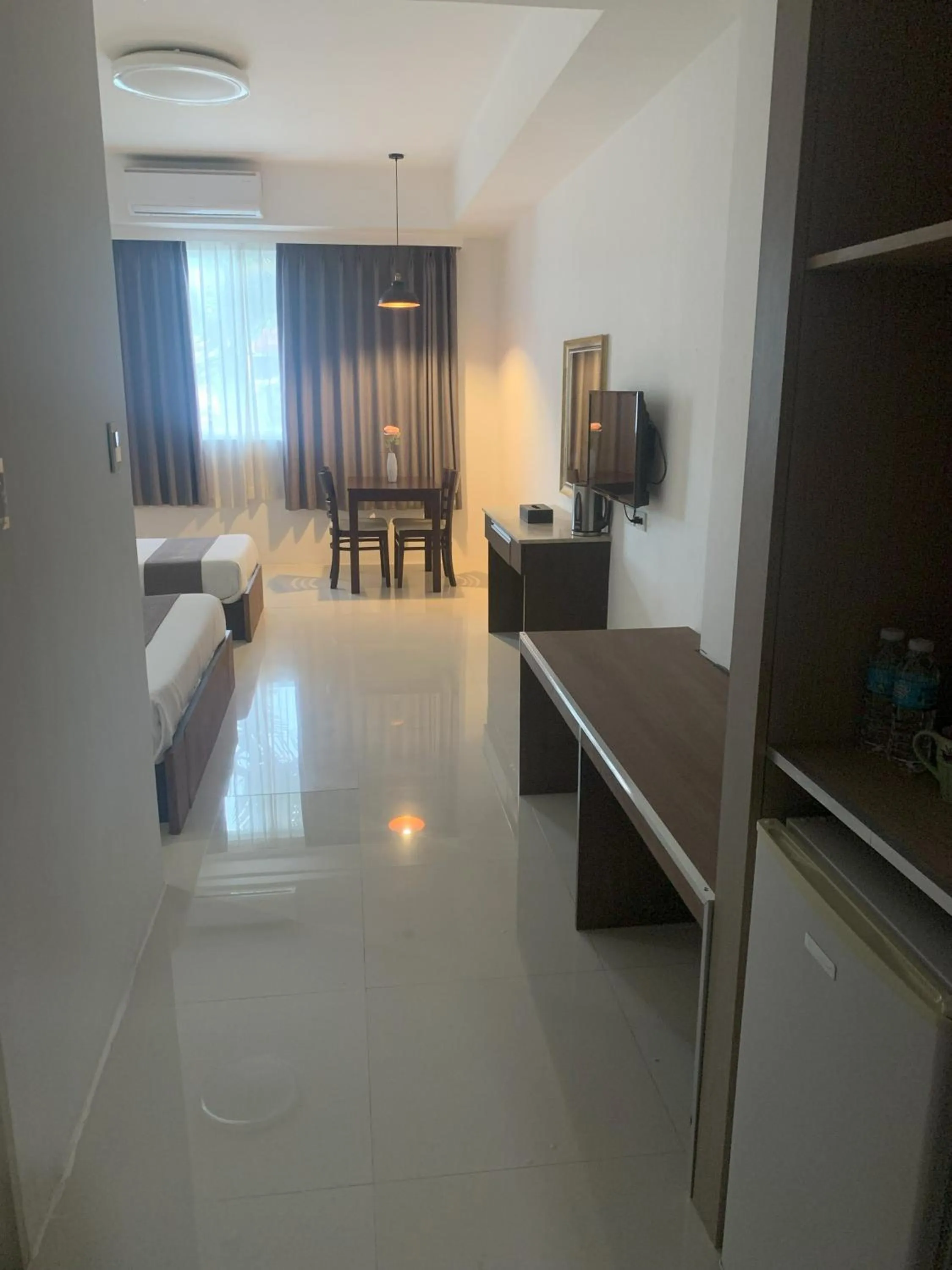 TV and multimedia, Bed in Vera Hotel