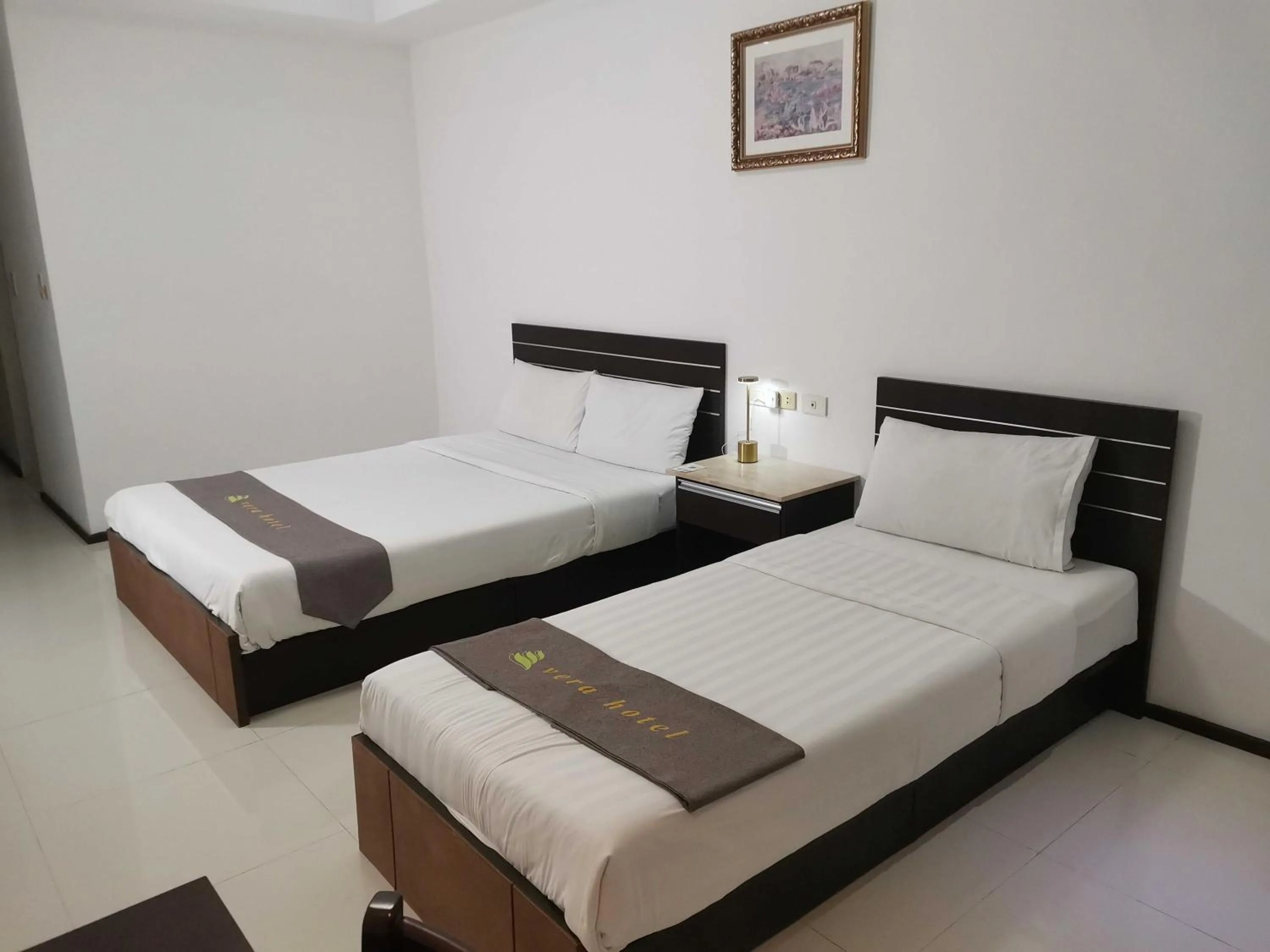 Bedroom, Bed in Townhouse Oak Vera Hotel Near Clark International Airport