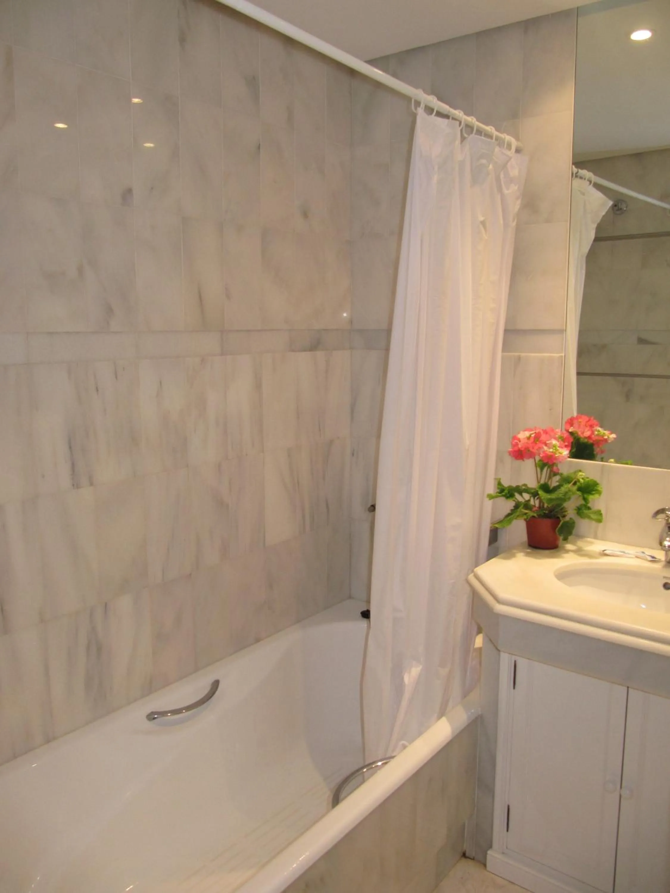 Bathroom in Life Apartments Costa Ballena