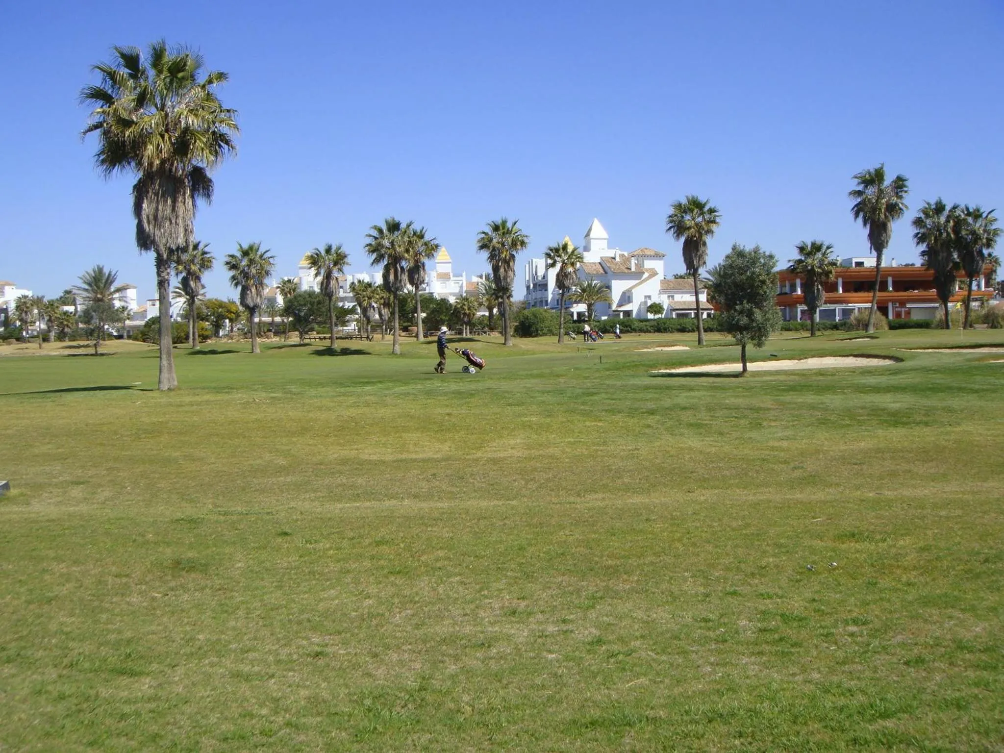 Golfcourse in Life Apartments Costa Ballena
