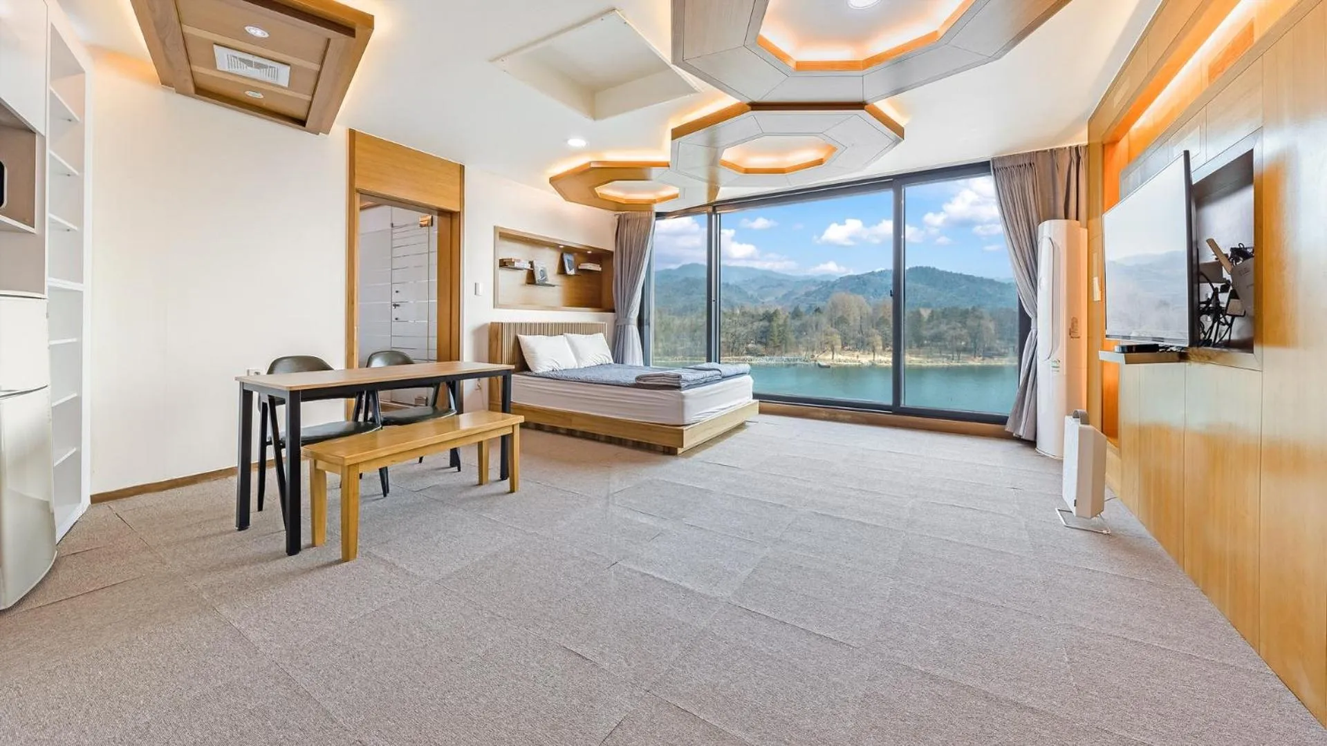 Gapyeong Rondavill Pension