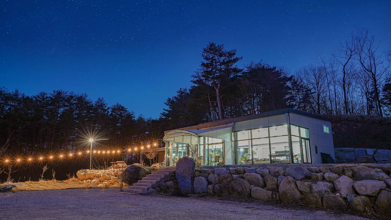 Property building in Yangyang In Memory Pension