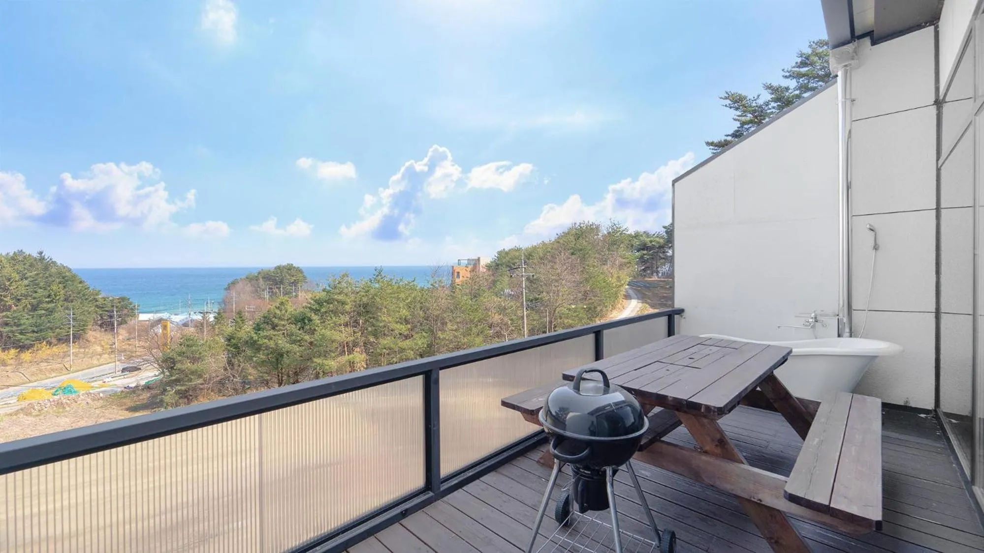 Photo of the whole room in Yangyang In Memory Pension