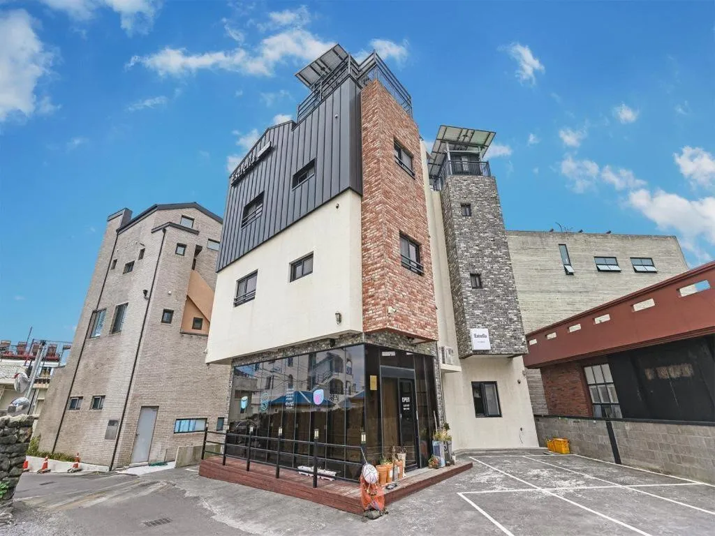 Property building in Jeju eseutteuleya pension