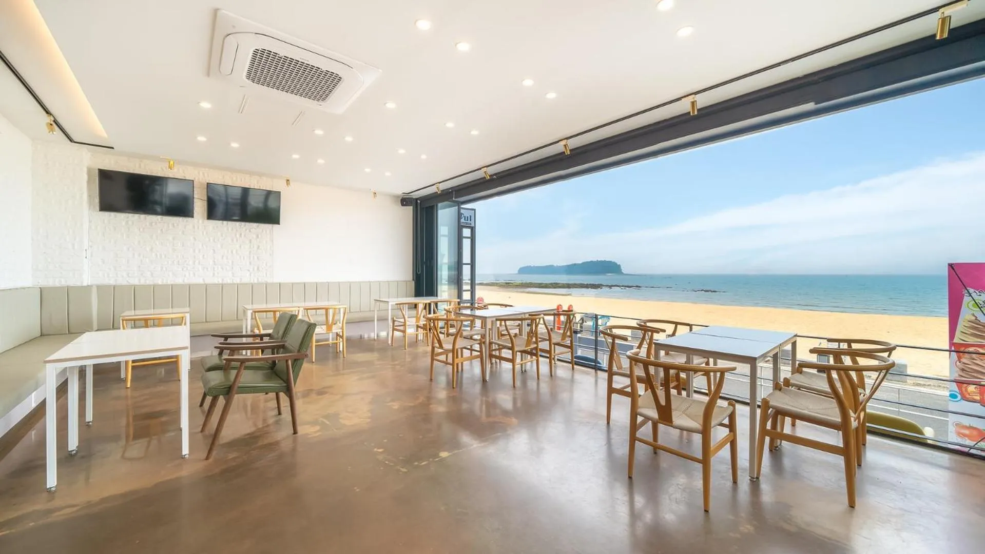 Property building in Boryeong lehouse pension