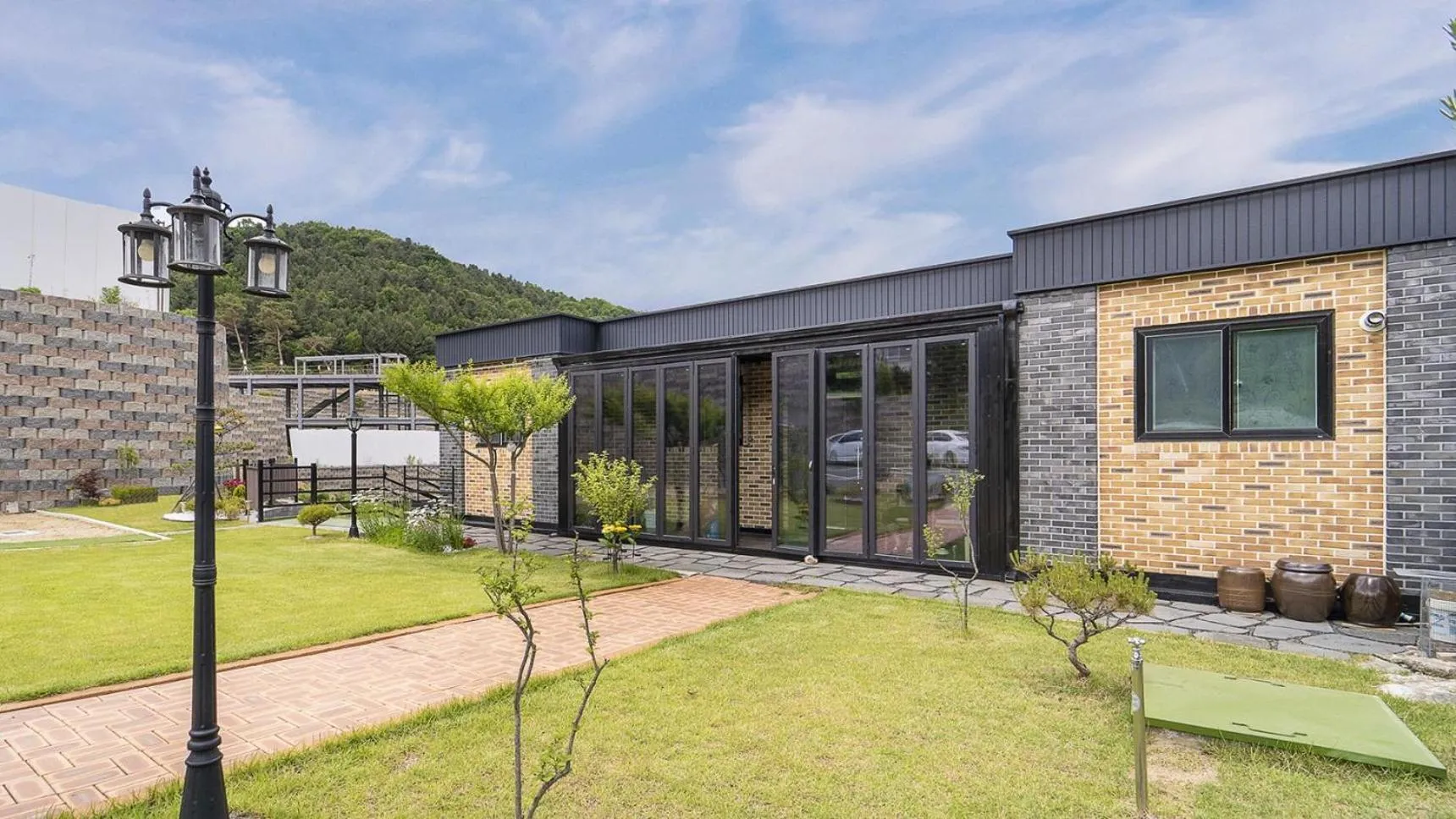 Property building in Gapyeong Mois