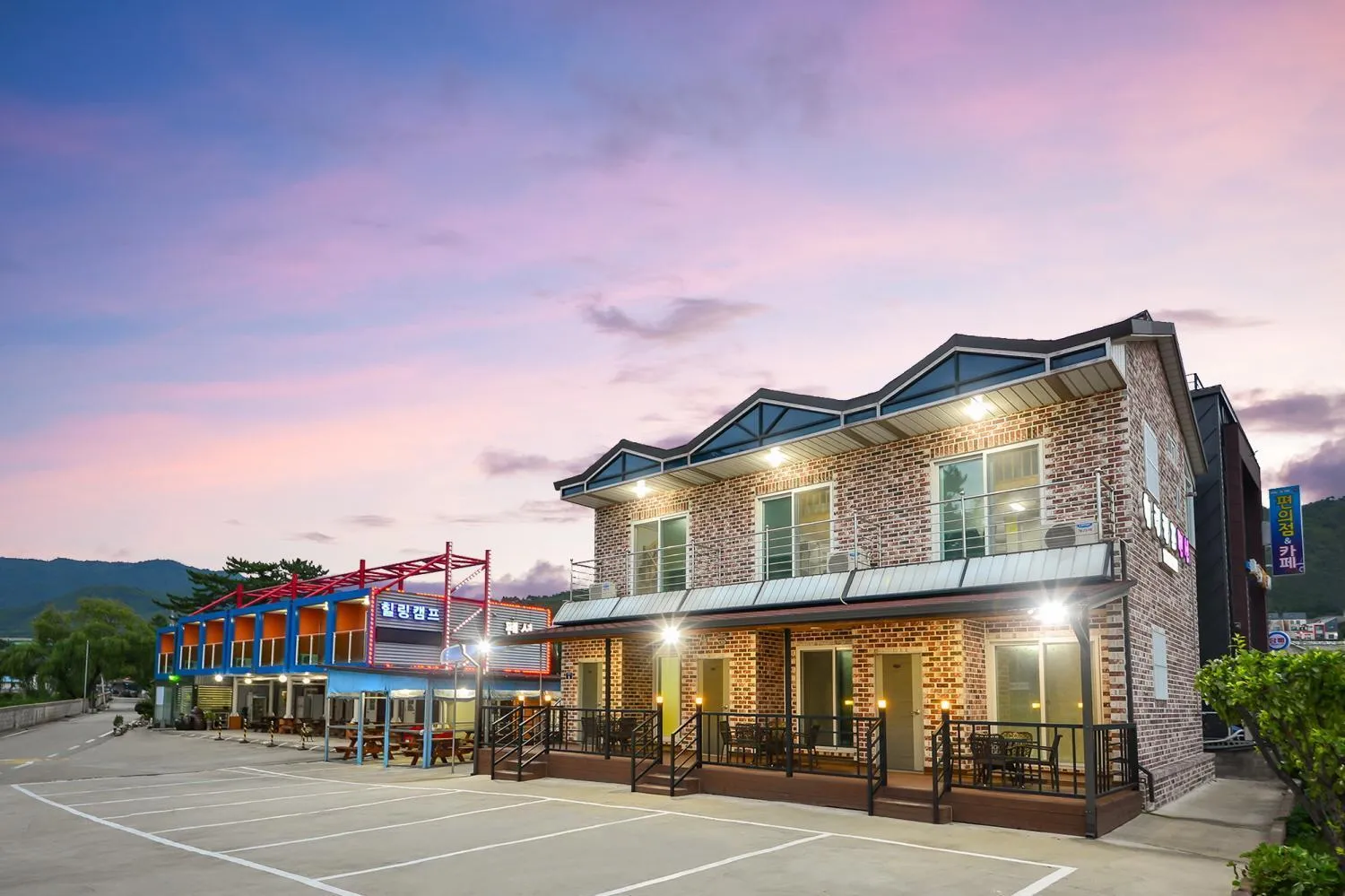 Property building in Samcheok Healingcamp Pension