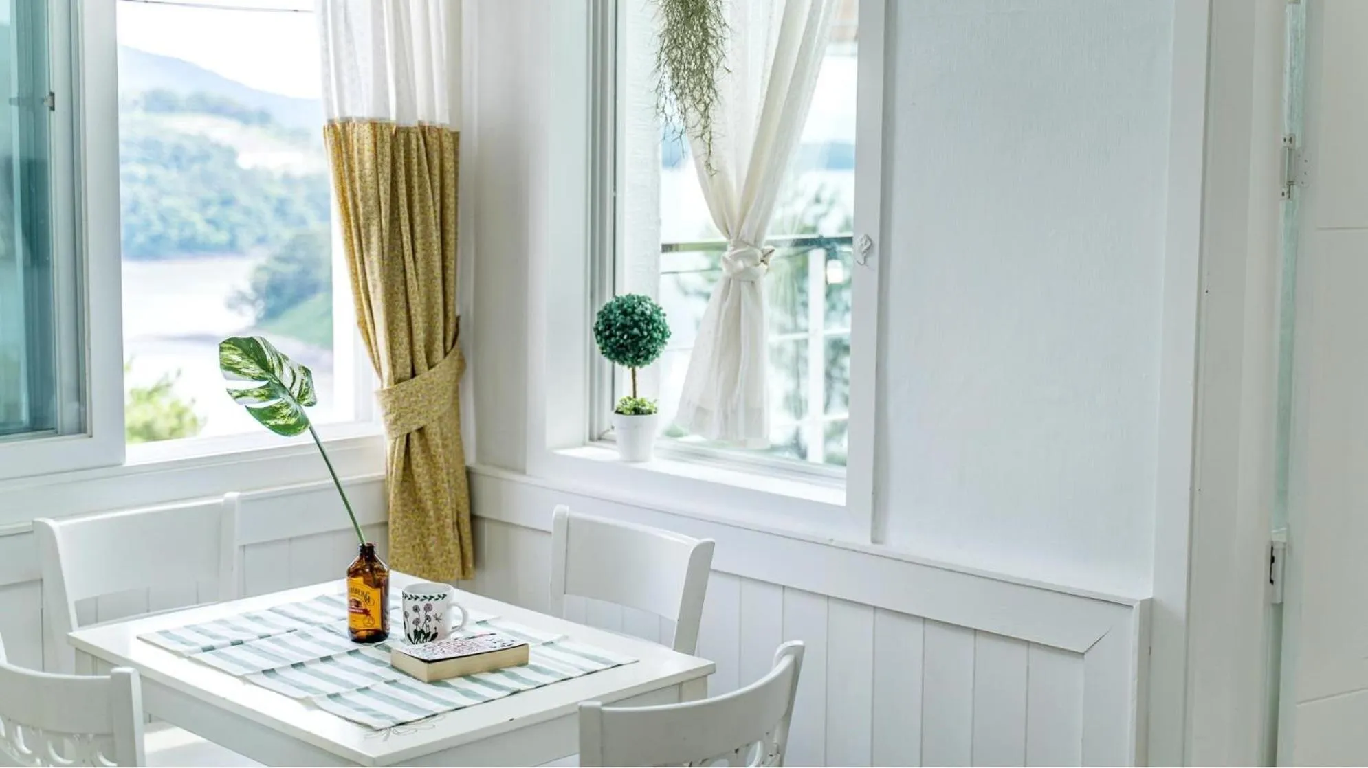 Property building in Yeosu Sky Pension