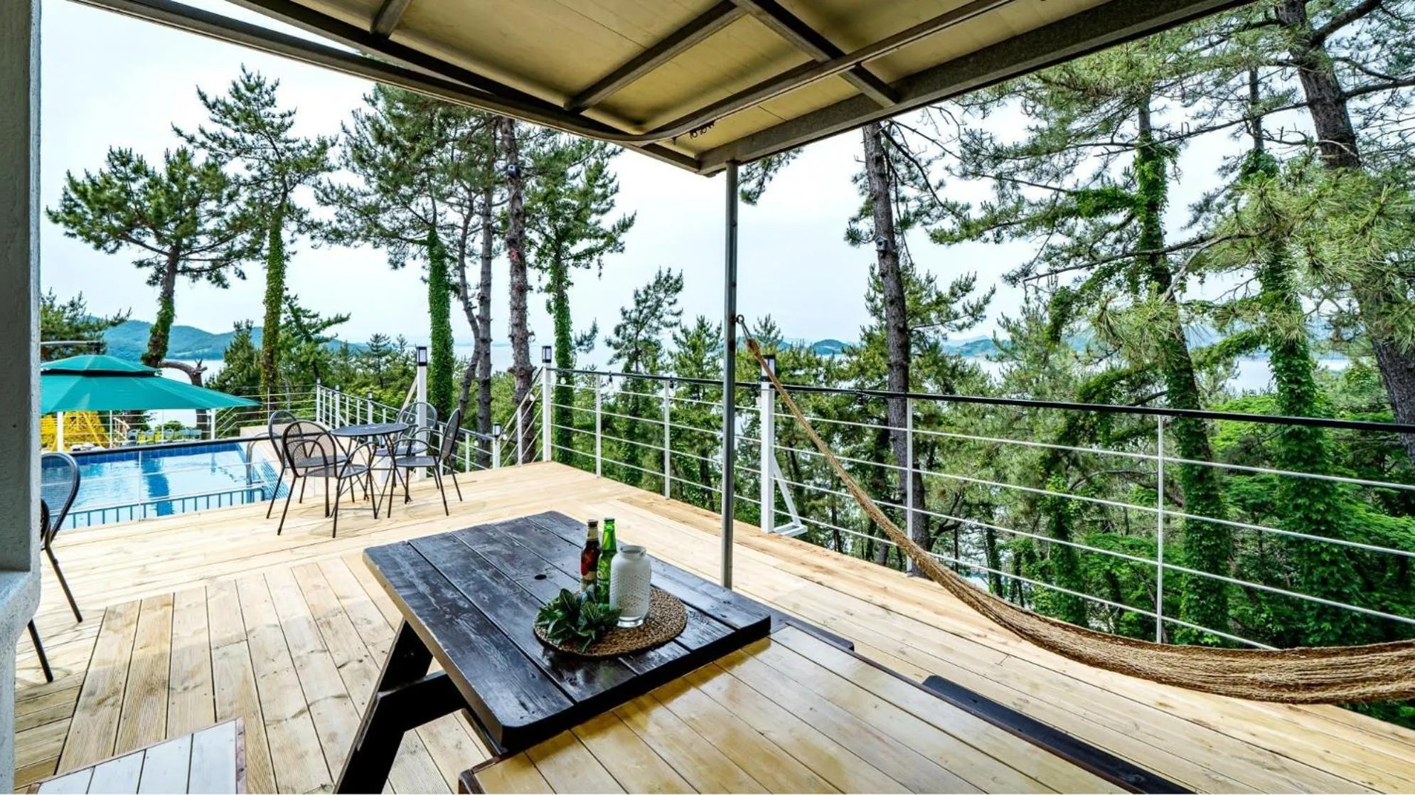 Property building in Yeosu Sky Pension