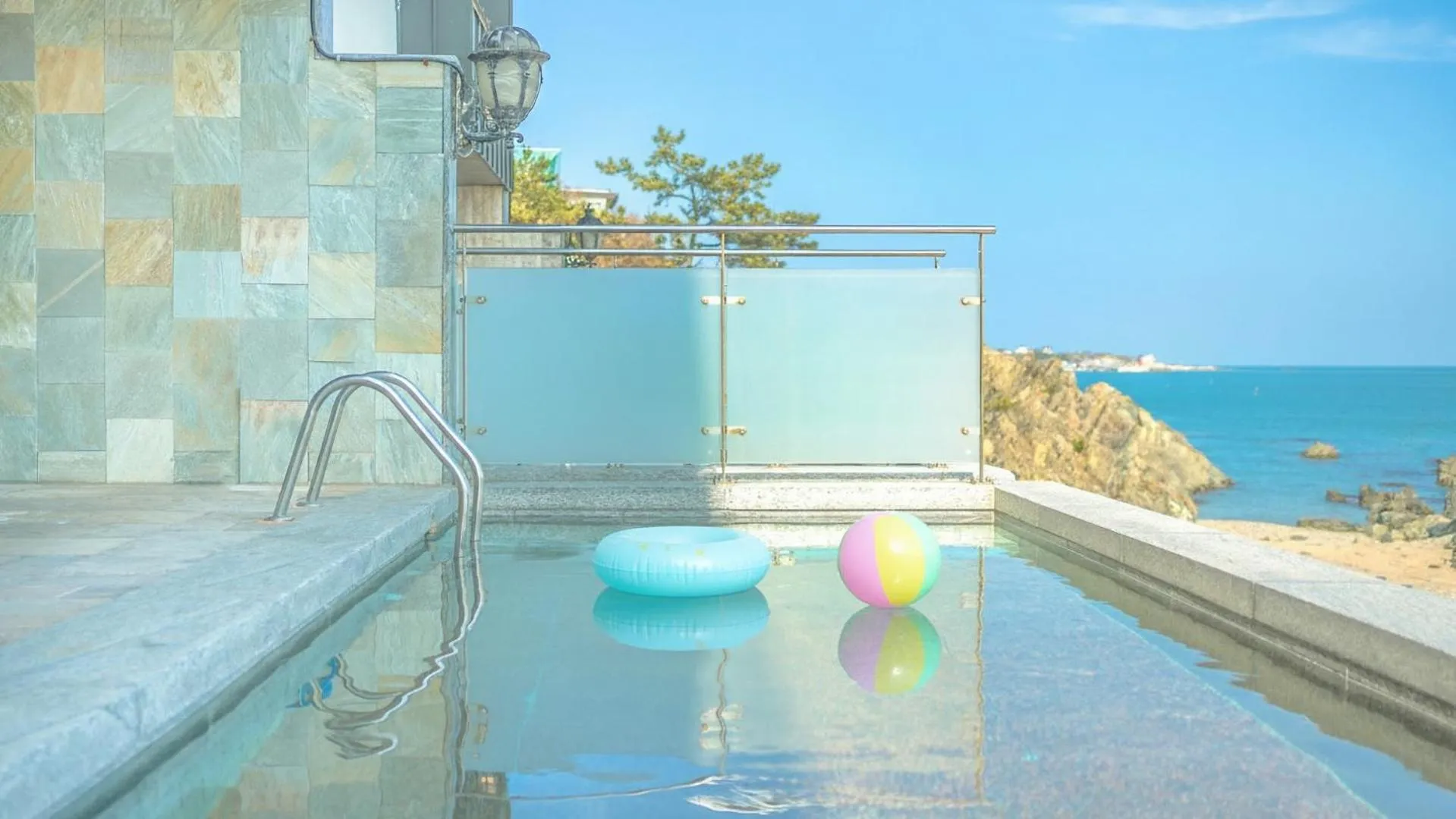 Property building in gyeongju blue21 poolvilla pension