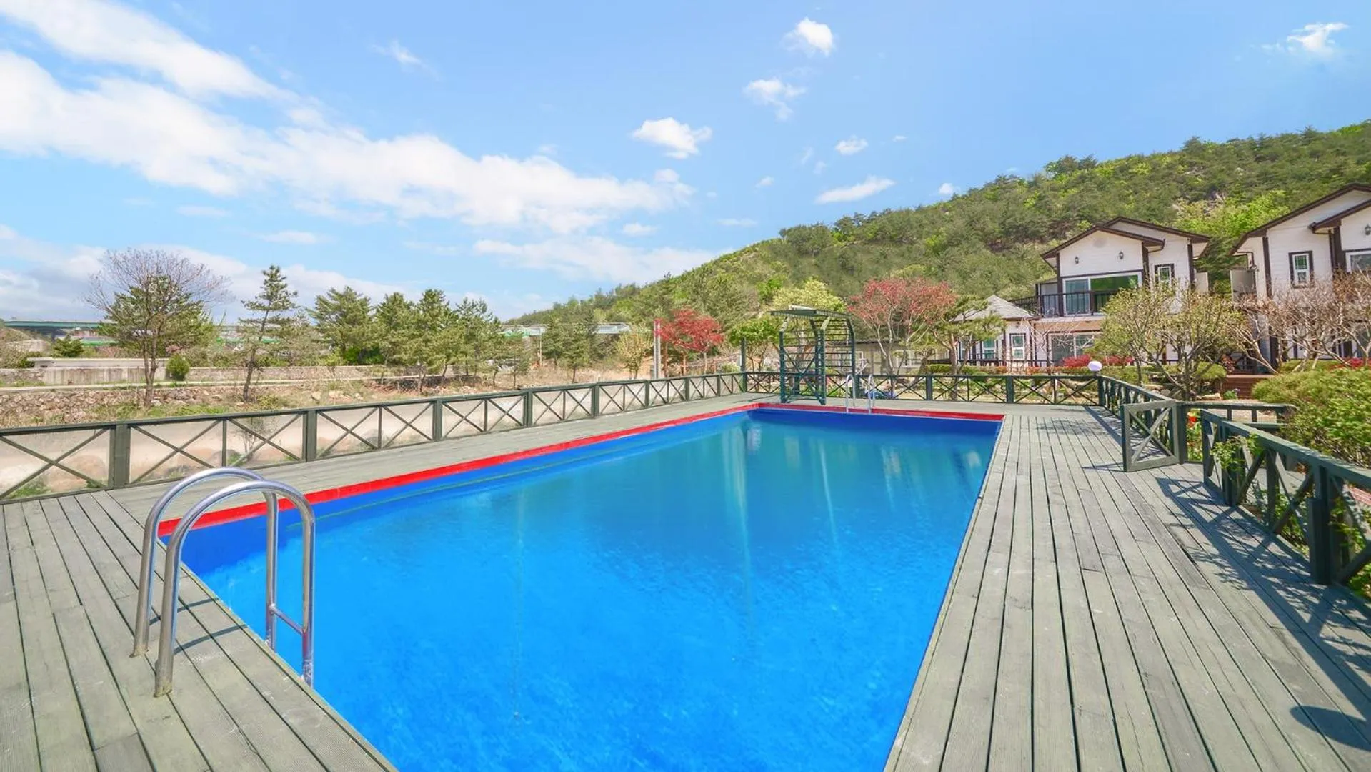 Property building in Samcheok Herb Pension