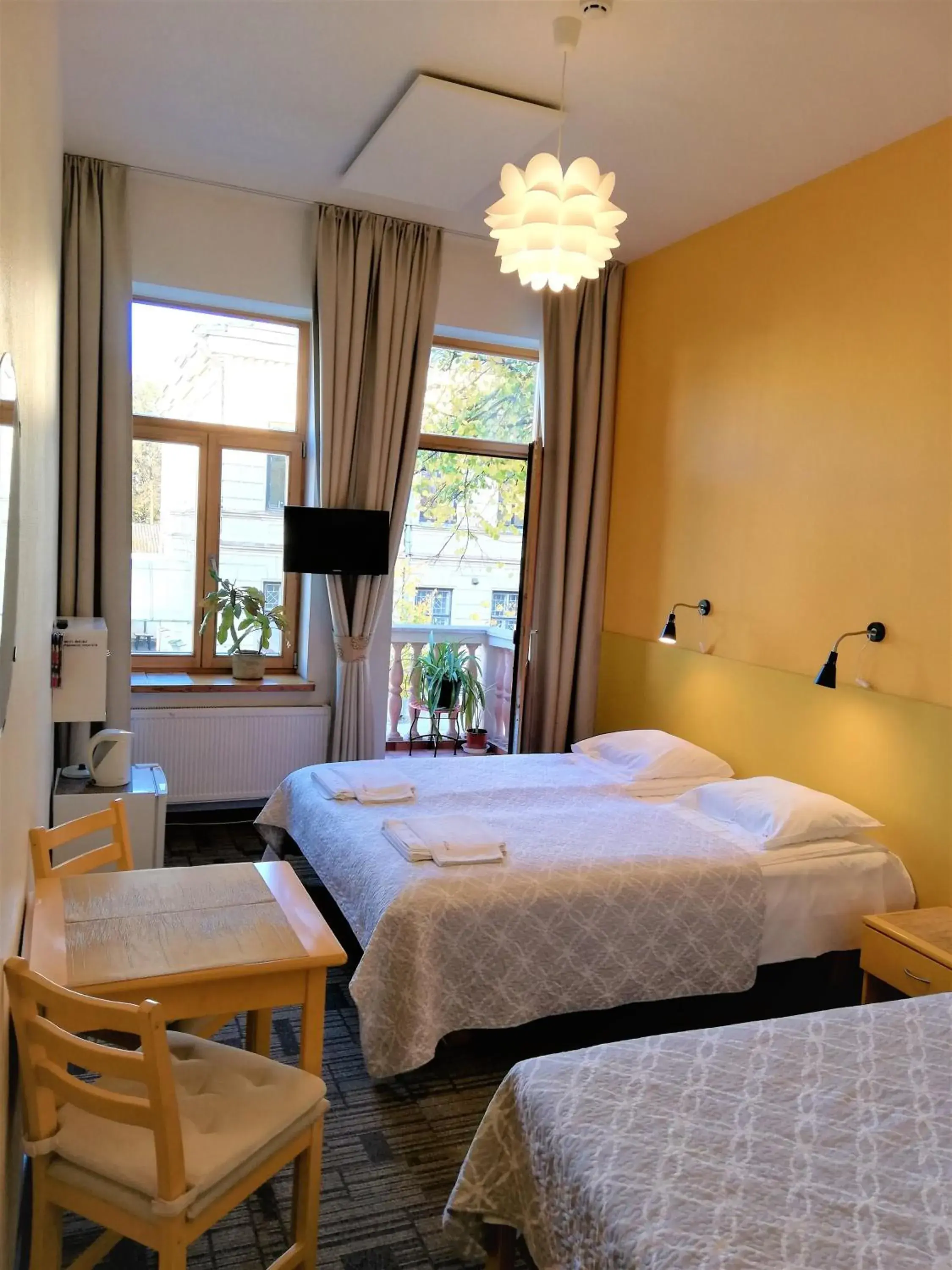 Triple Room with Balcony in Moja Accommodation Triple Room with Balcony in Moja Accommodation