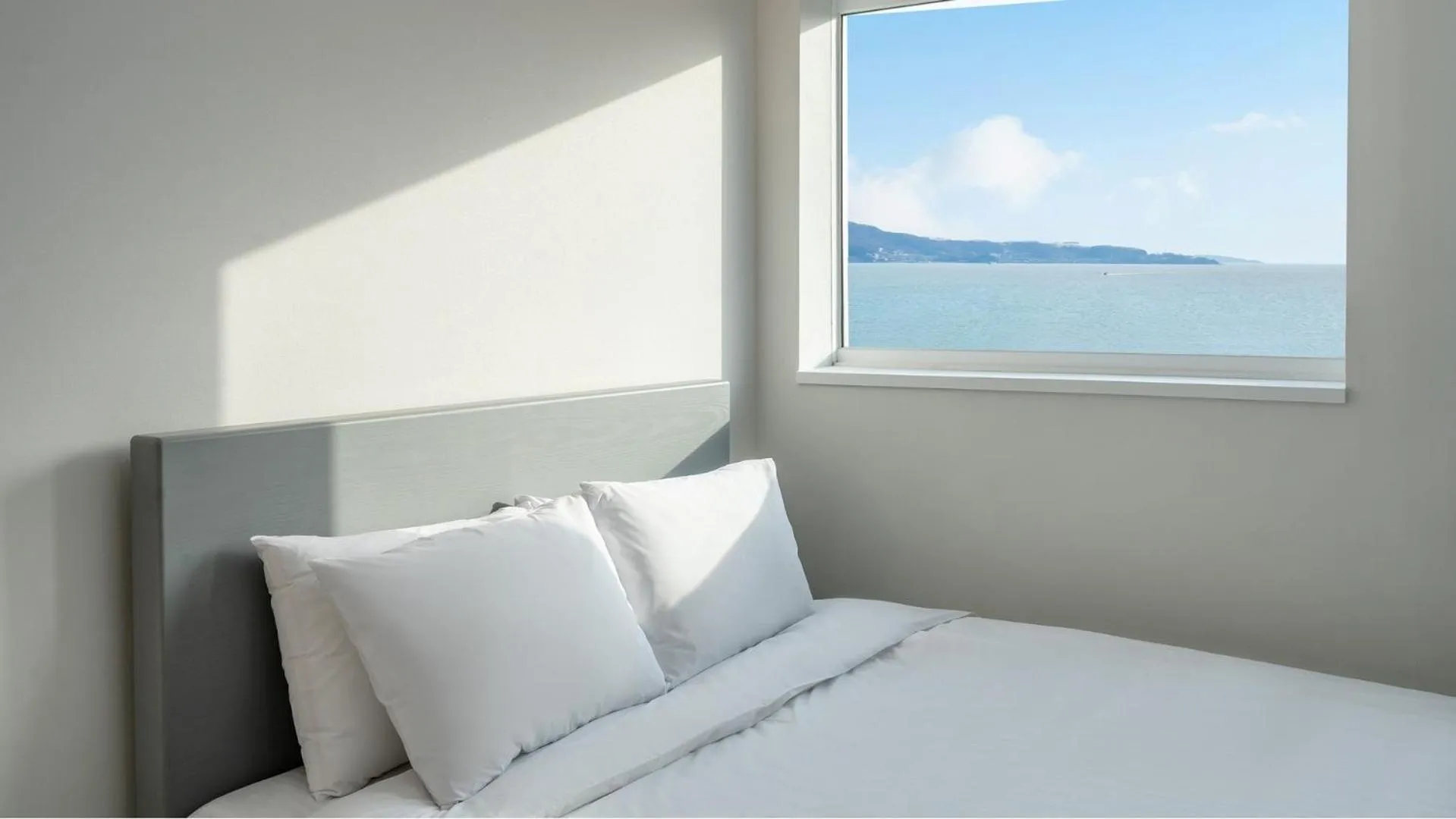 Property building, Bed in Ganghwado Lafamilia Pension