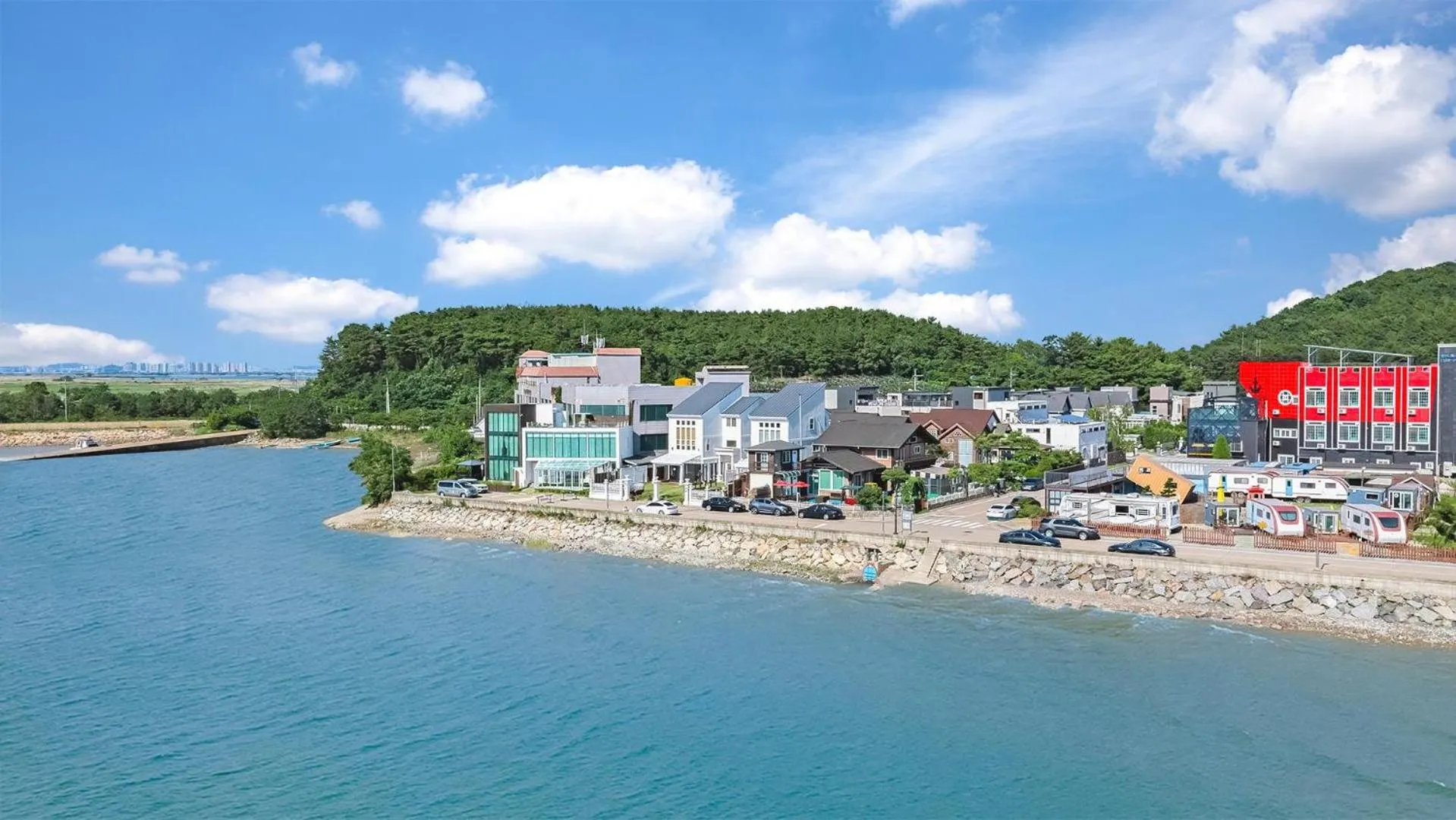 Property building in Daebudo Dekapo Pension