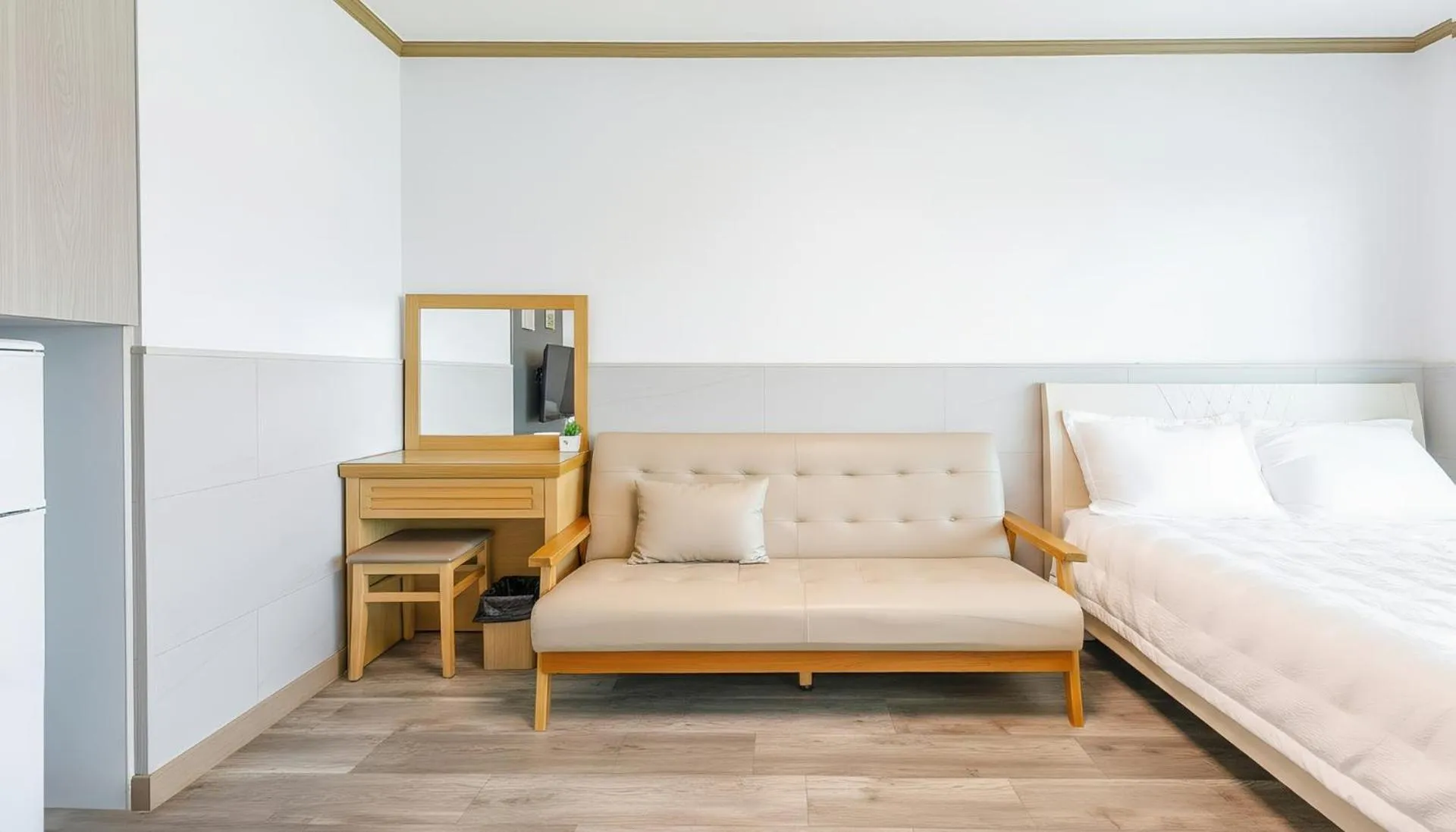 Property building, Bed in Sokcho Bird Island Pension