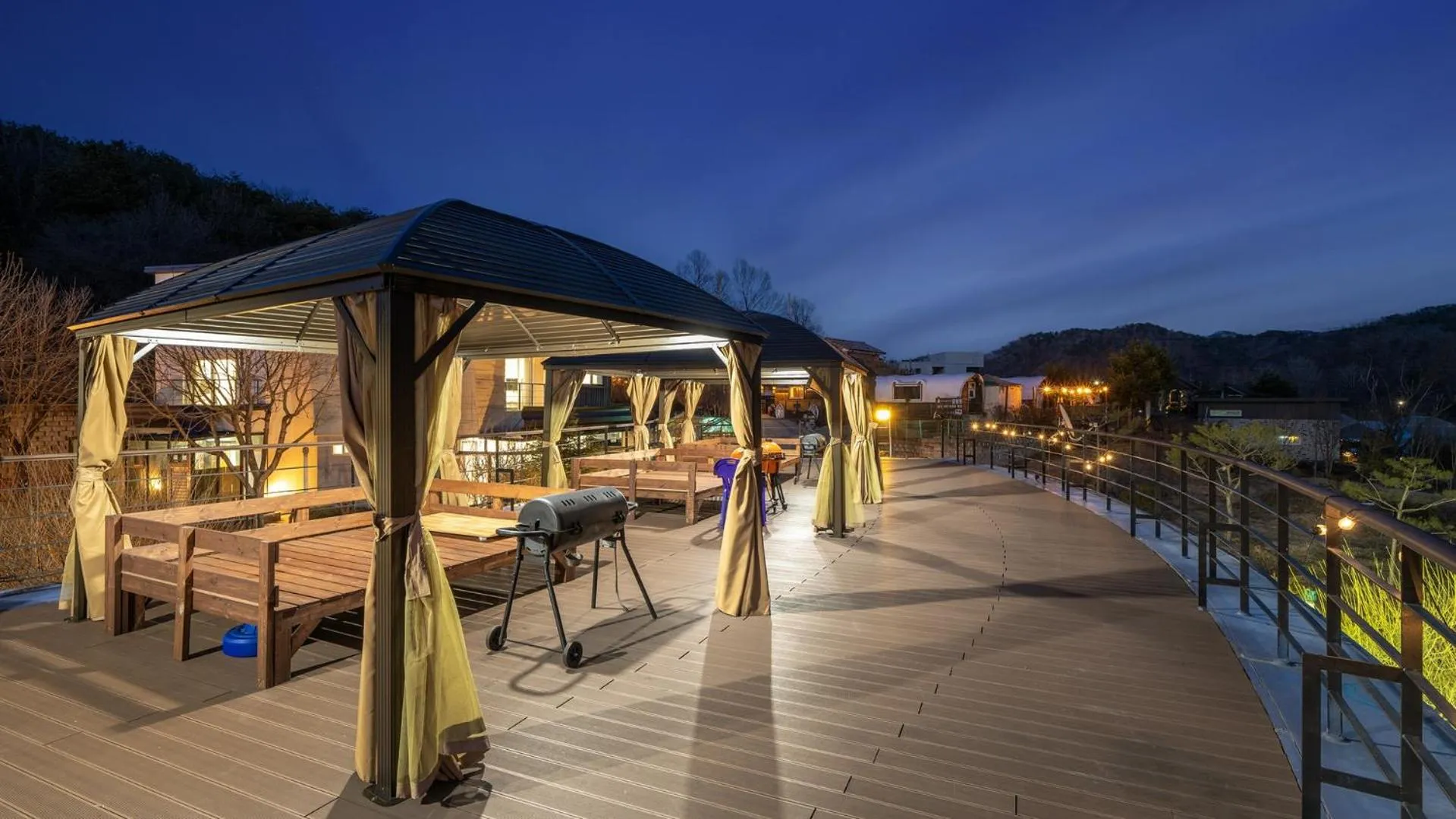 Property building in Hongcheon noilgangmaeul Pet Pension