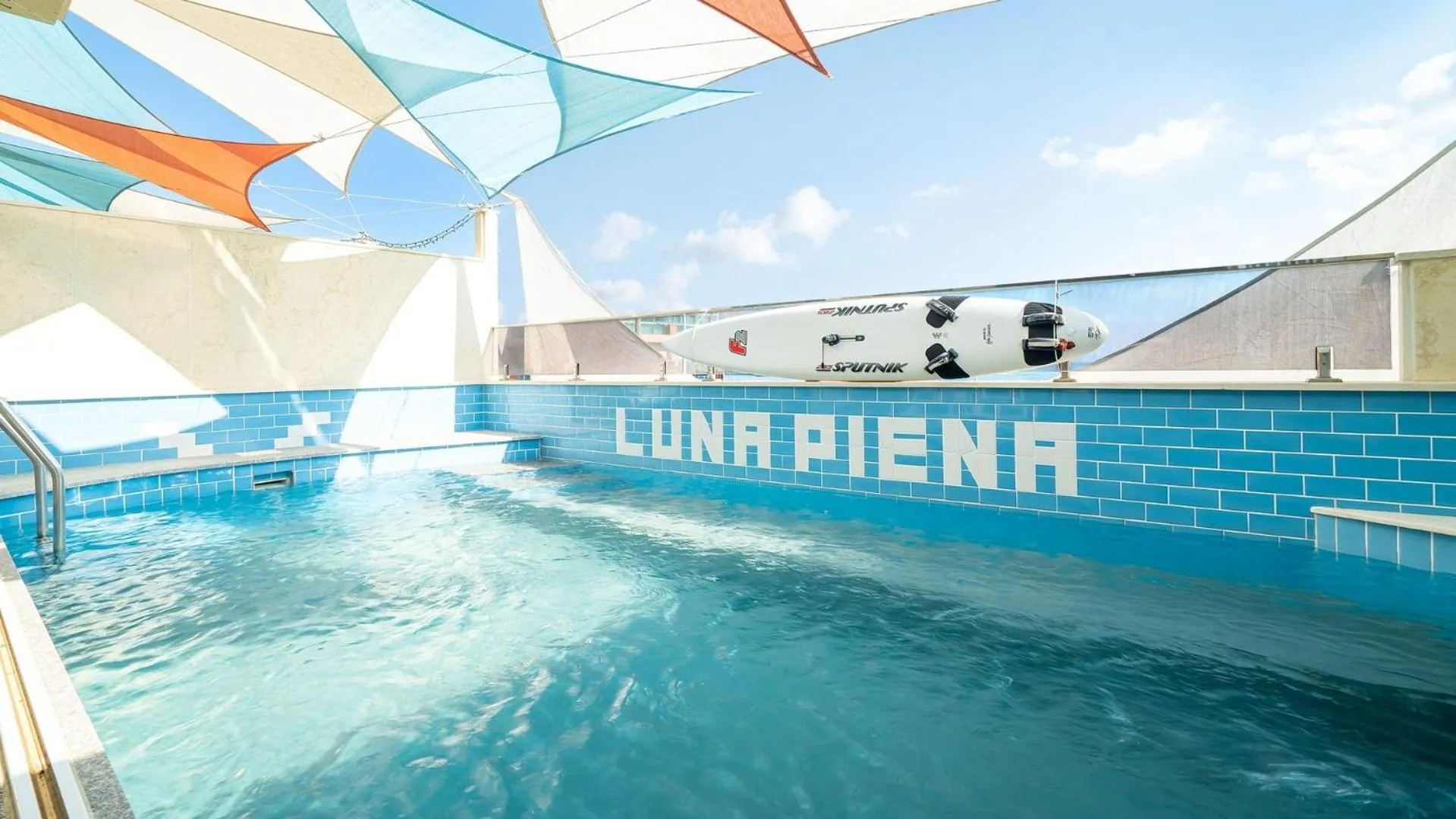 Property building in Gyeongju Luna Piena Poolvilla