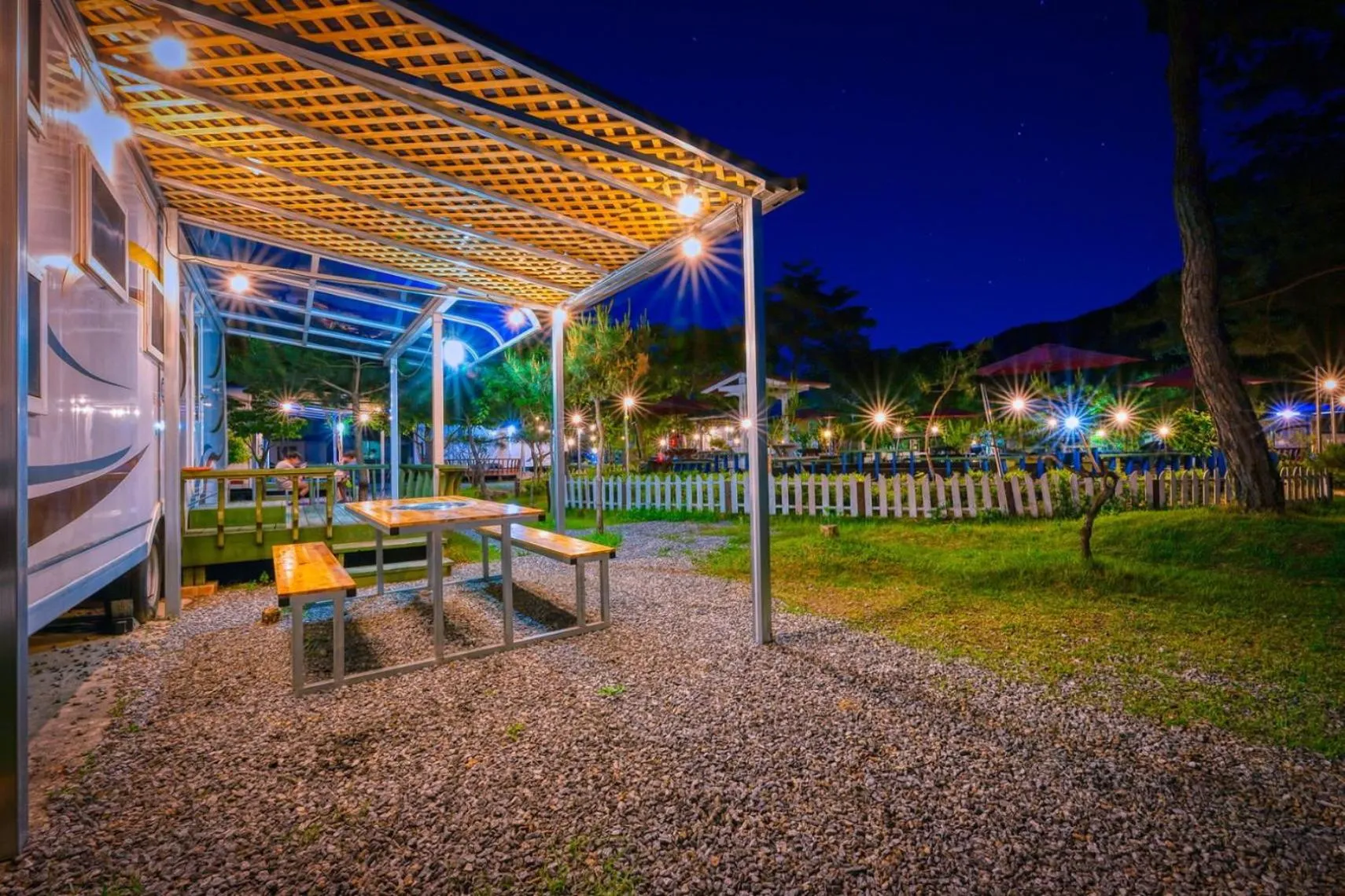 Property building in Gapeyong Donghwa Caravan