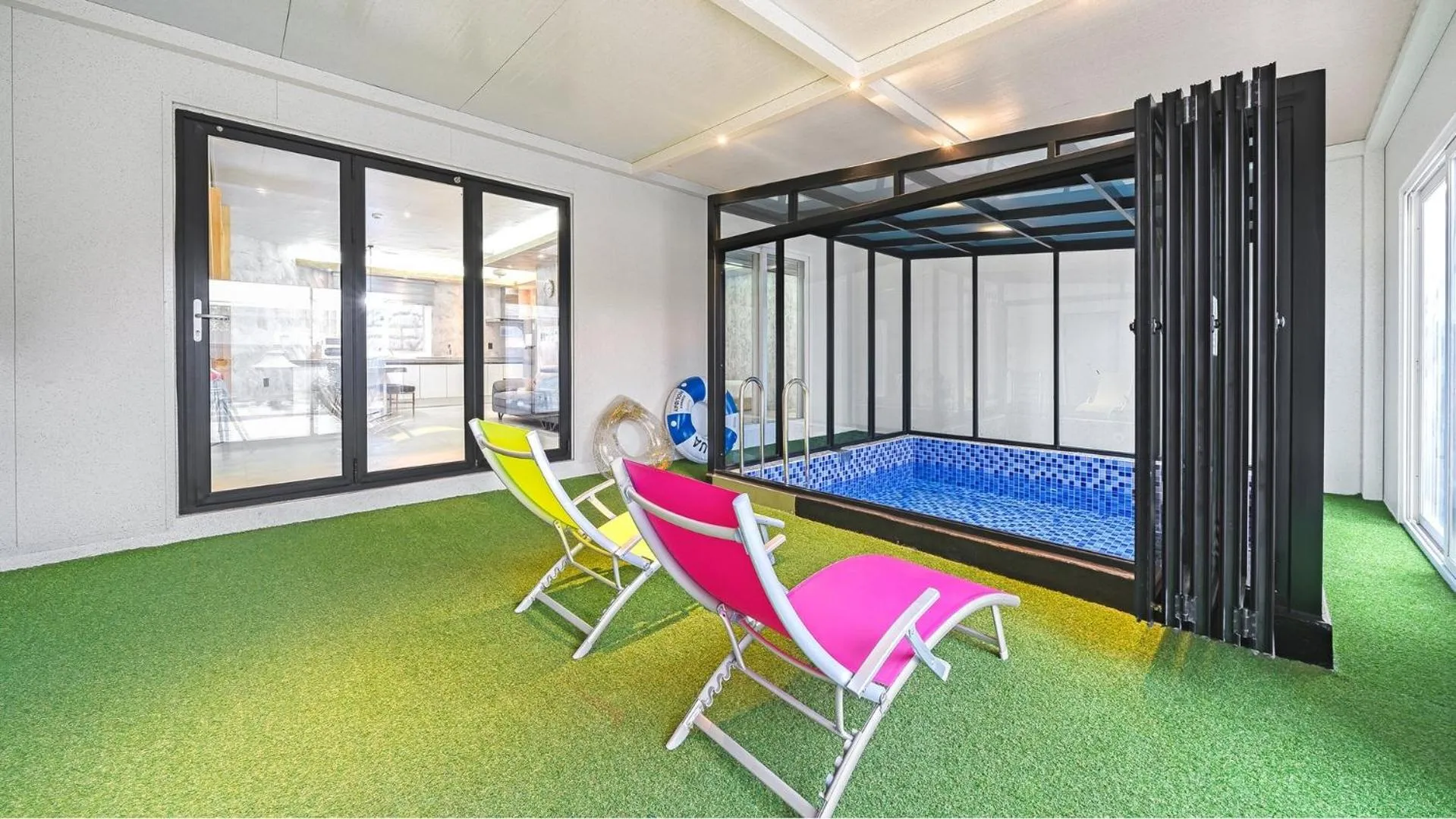 Property building in Chuncheon Poolhouse Epop