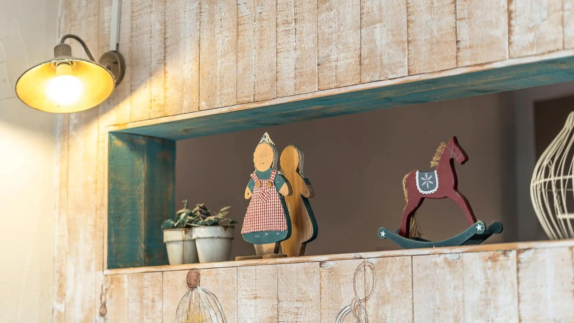 Property building in Ganghwa Vintage Box Pension