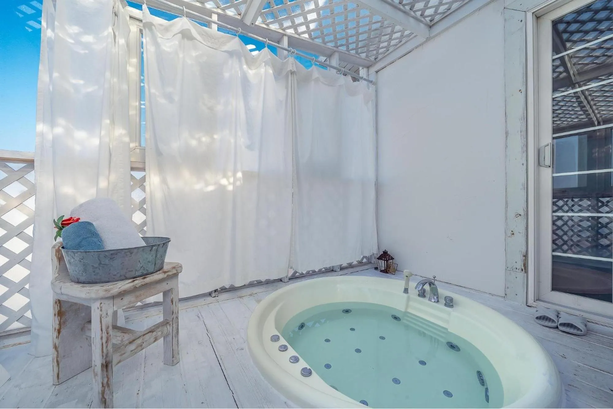 Property building in Ganghwa Vintage Box Pension