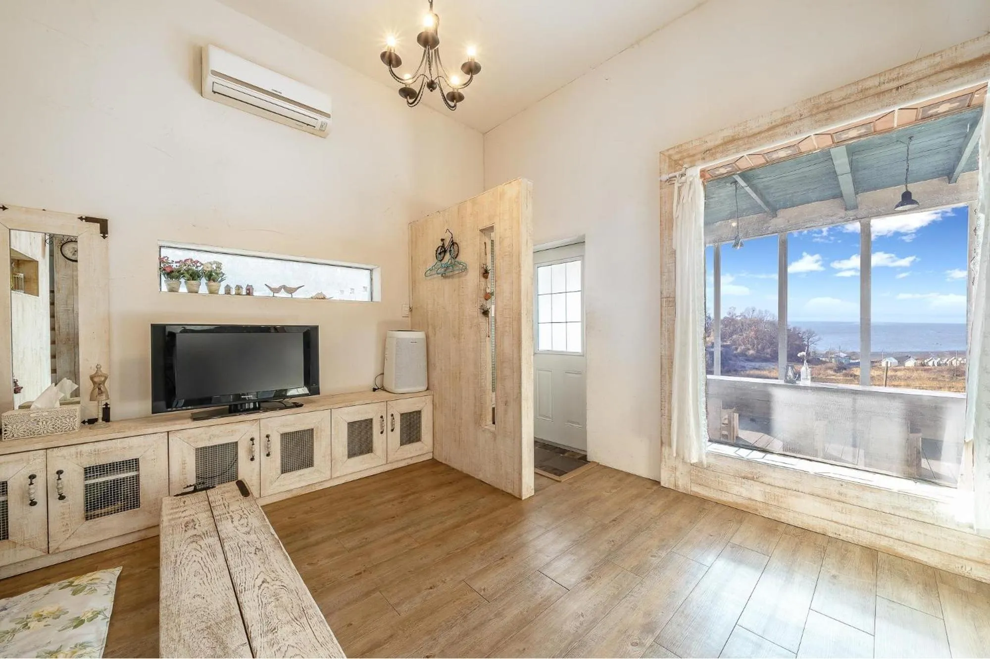 Property building in Ganghwa Vintage Box Pension