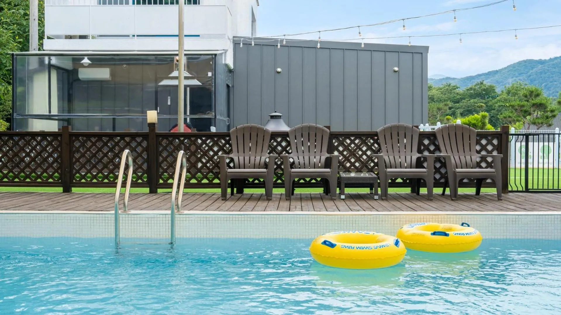 Property building in Gapyeong Dangdangi Pet Poolvilla Blue