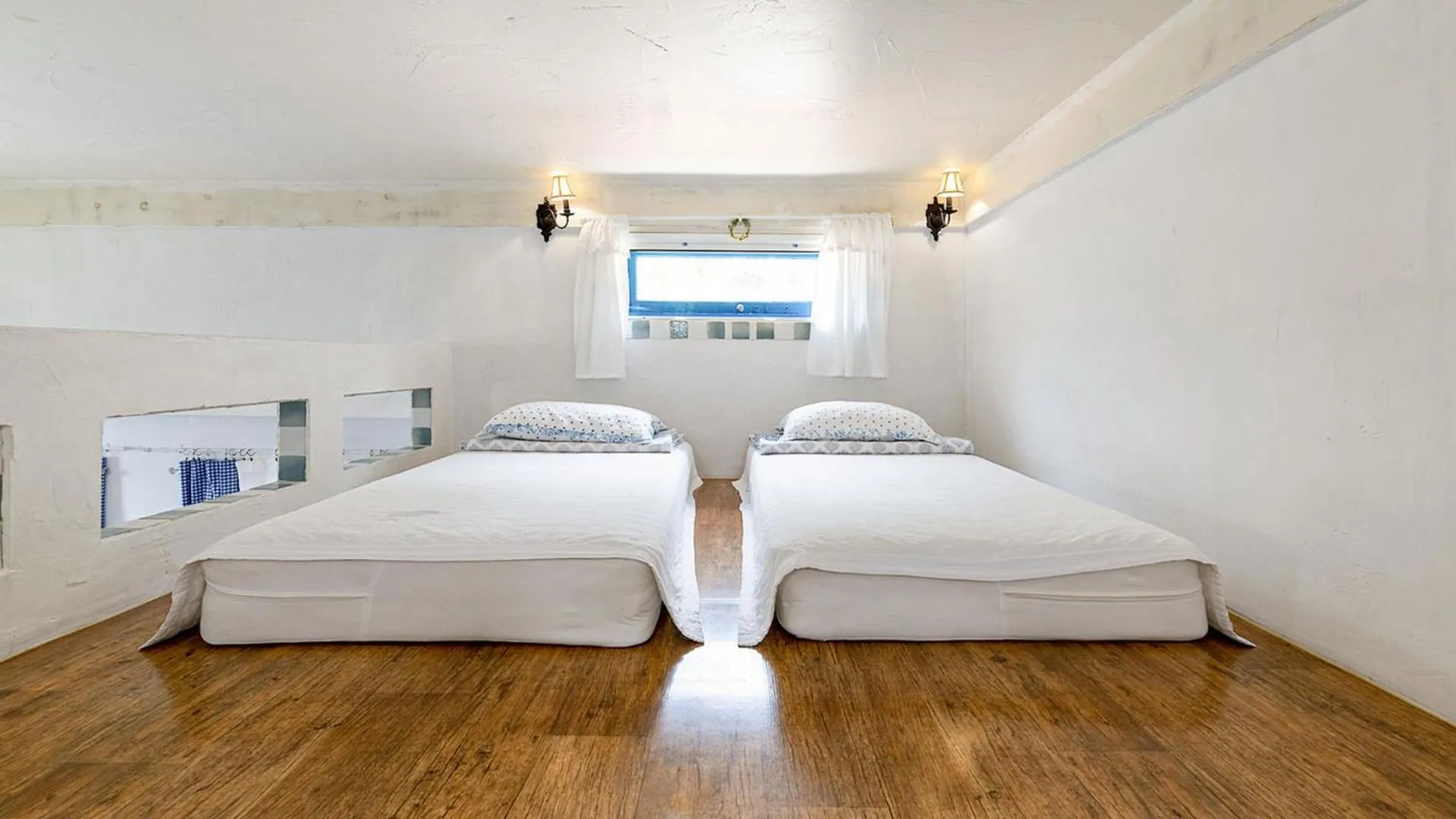 Property building, Bed in Ganghwa Picnic Pension