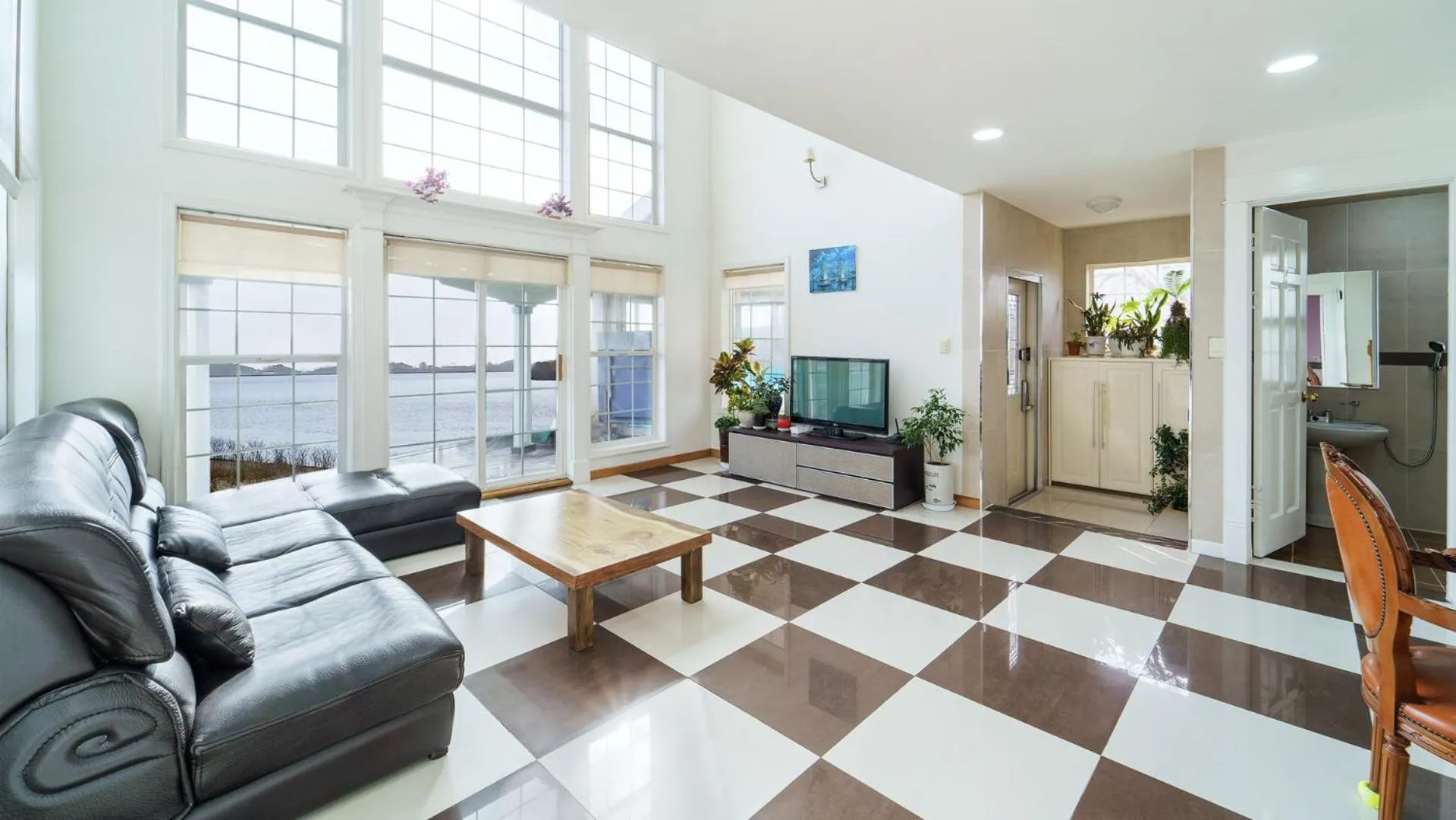 Property building in Daebudo Fullhouse Pension