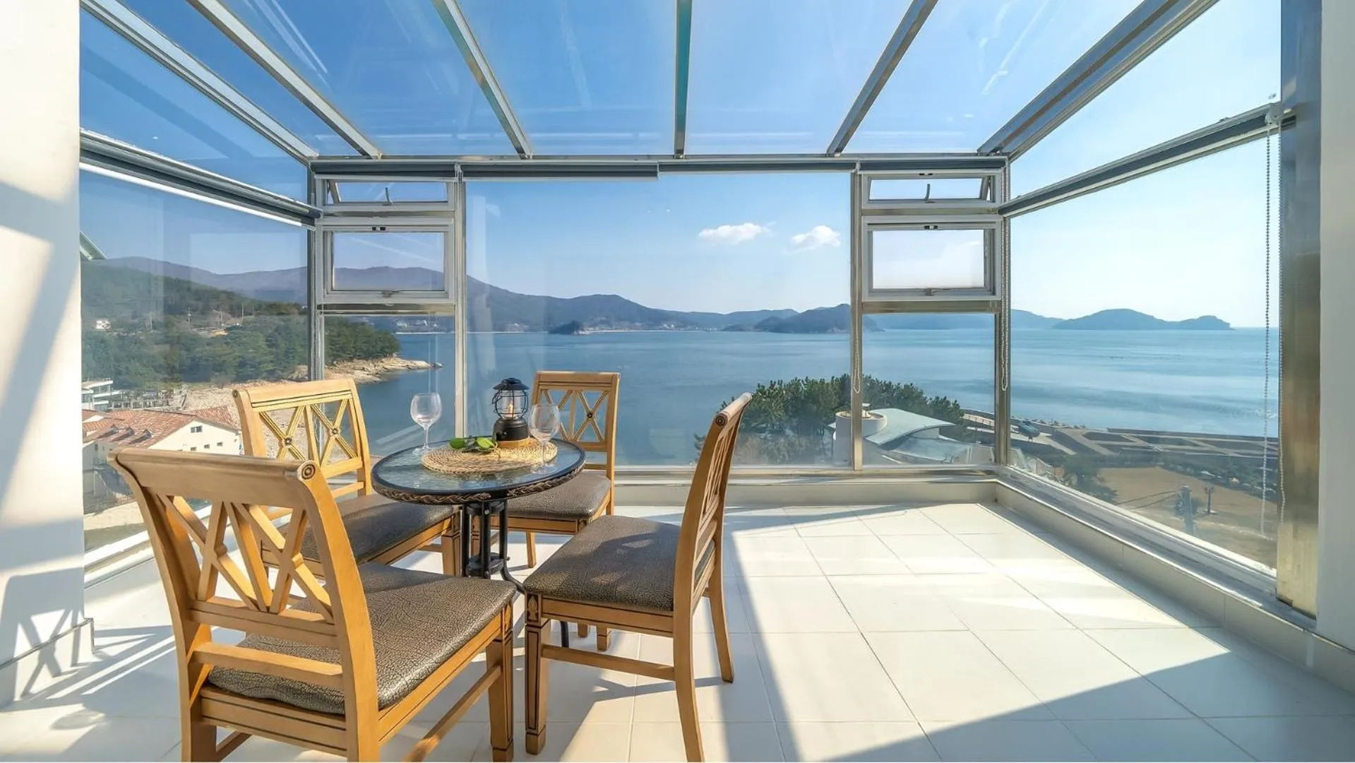 Property building in Geoje Badageurigo Pension