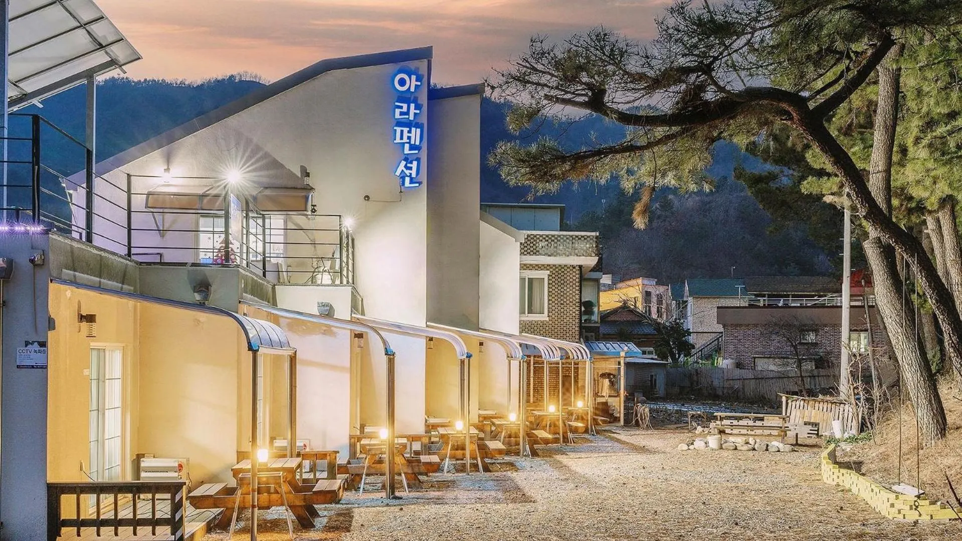 Property building in Samcheok ara Pension