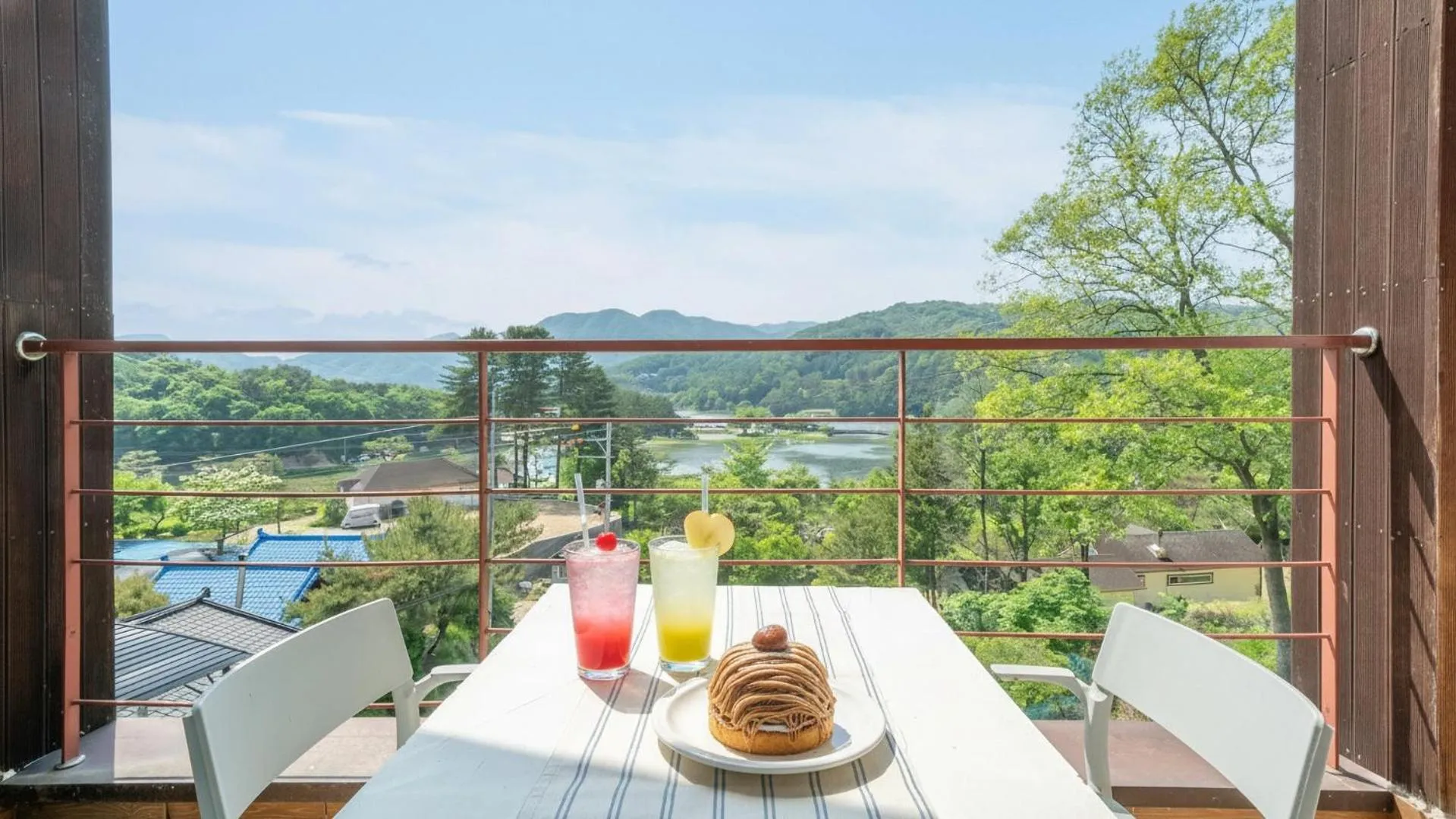 Property building in Gapyeong Yeonkkocchosu Pet Pension