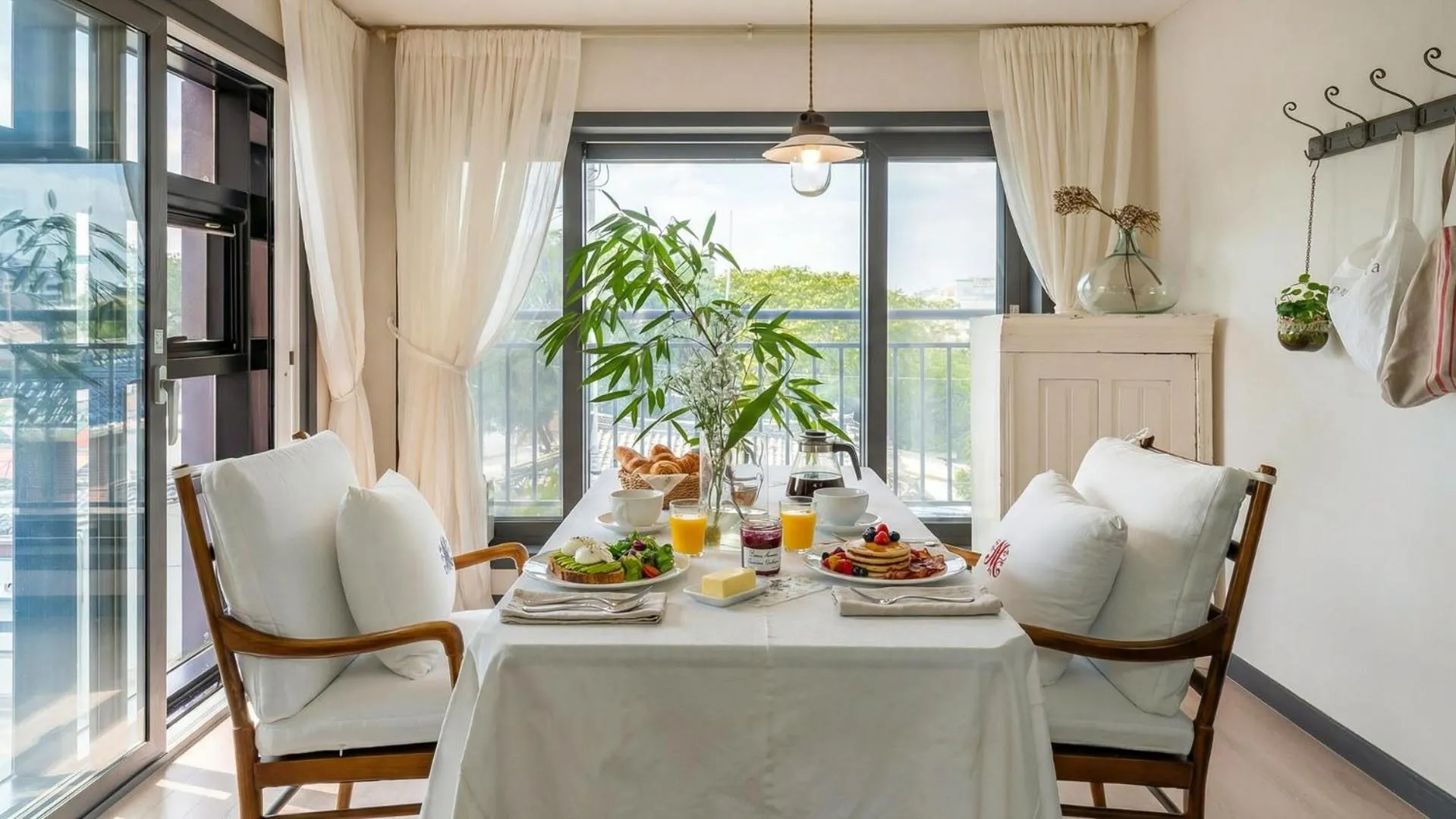 Property building in Gyeongju Hwangnaminn Pension