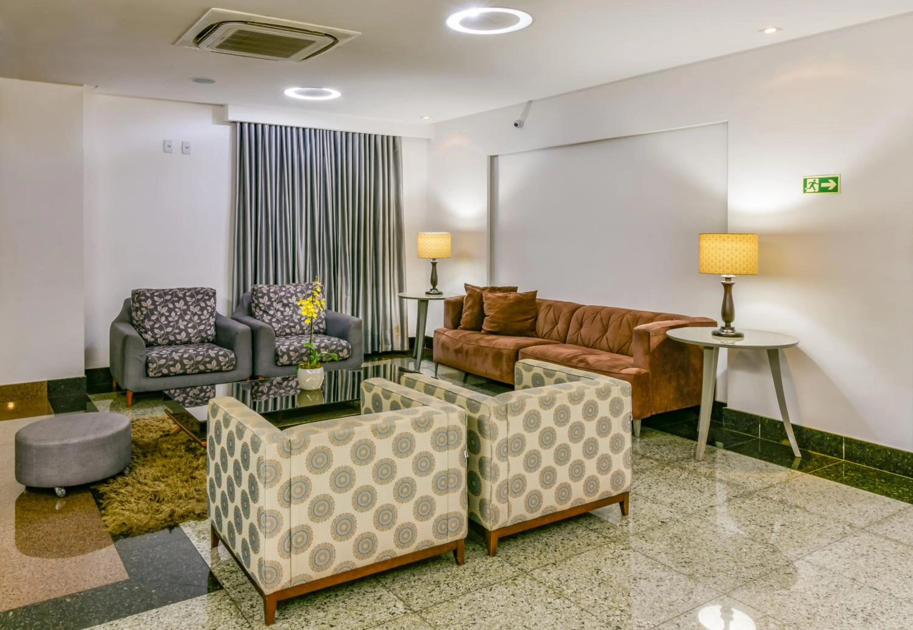 Facade/entrance in Plaza Inn Breeze Aeroporto